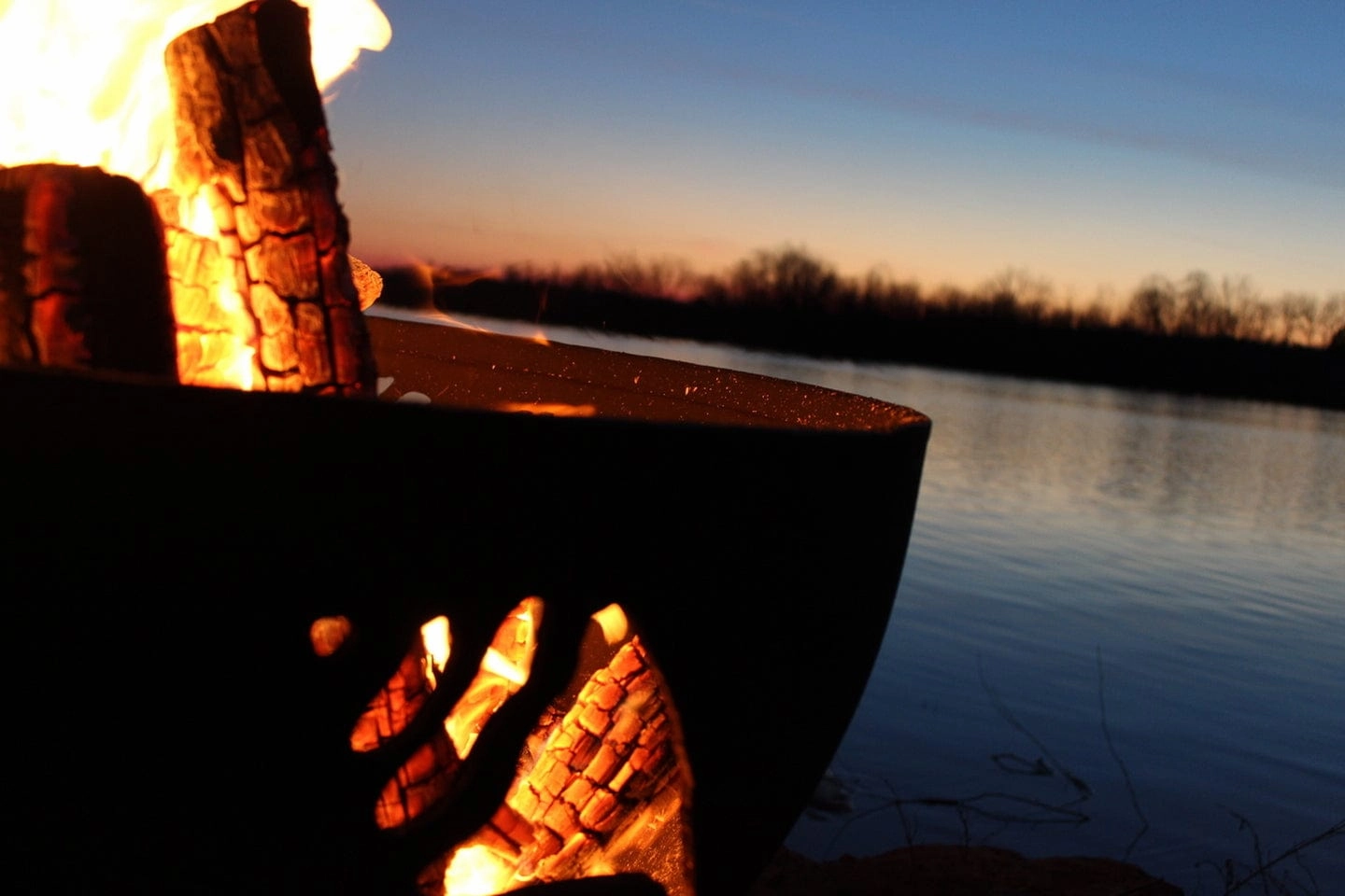 Fire Pit Art Beachcomber 36-inch Match Lit Fire Pit Beachcomber - PENTA24-200K BTU