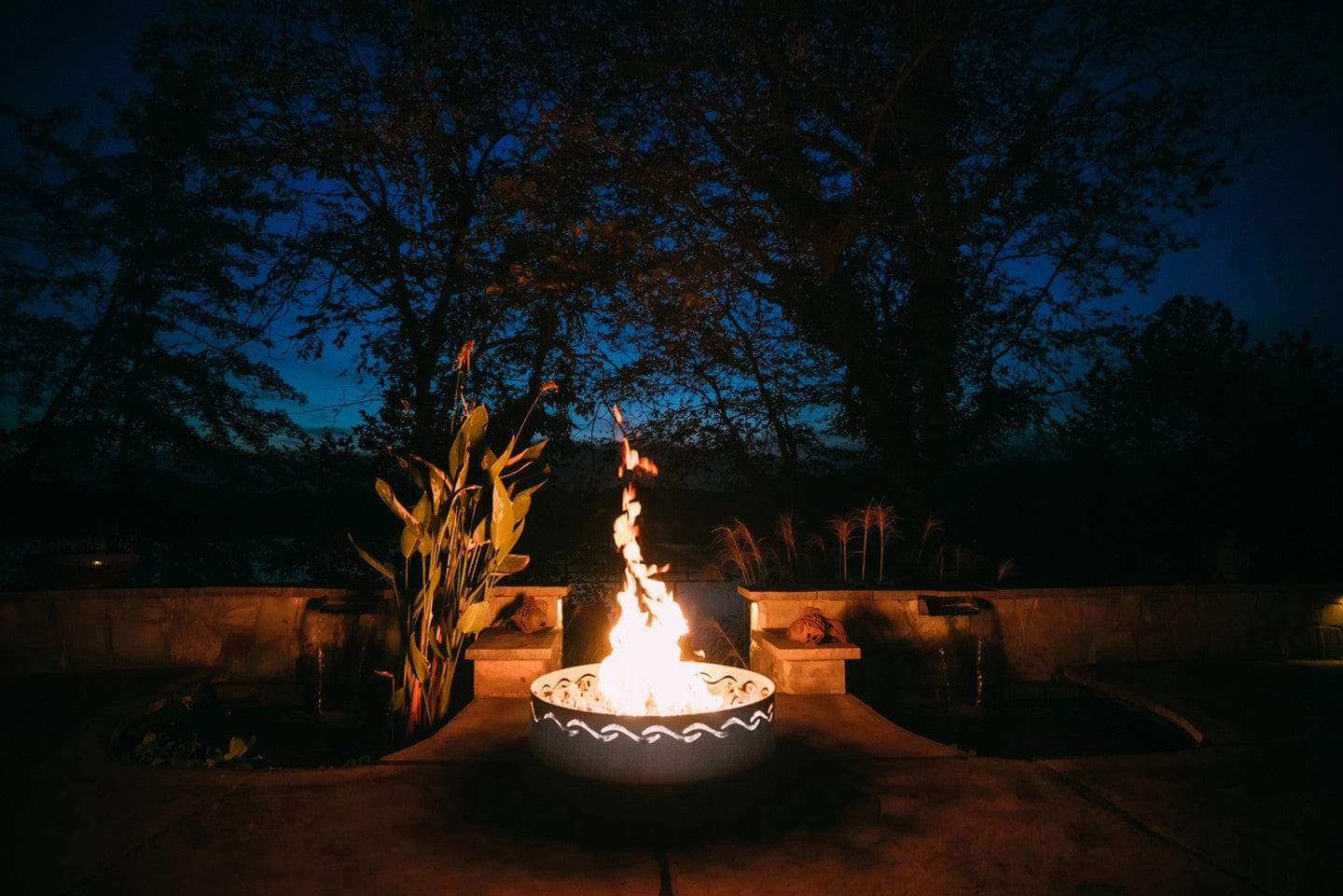 Fire Pit Art Fire Surfer 30-inch Match Lit Fire Pit - FireSurfer30"-PENTA24-200K BTU
