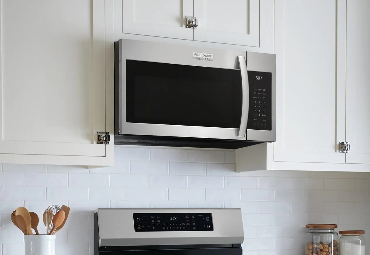 Frigidaire GMOS1962AF Frigidaire Gallery 1.9 Cu. Ft. Over-The-Range Microwave
