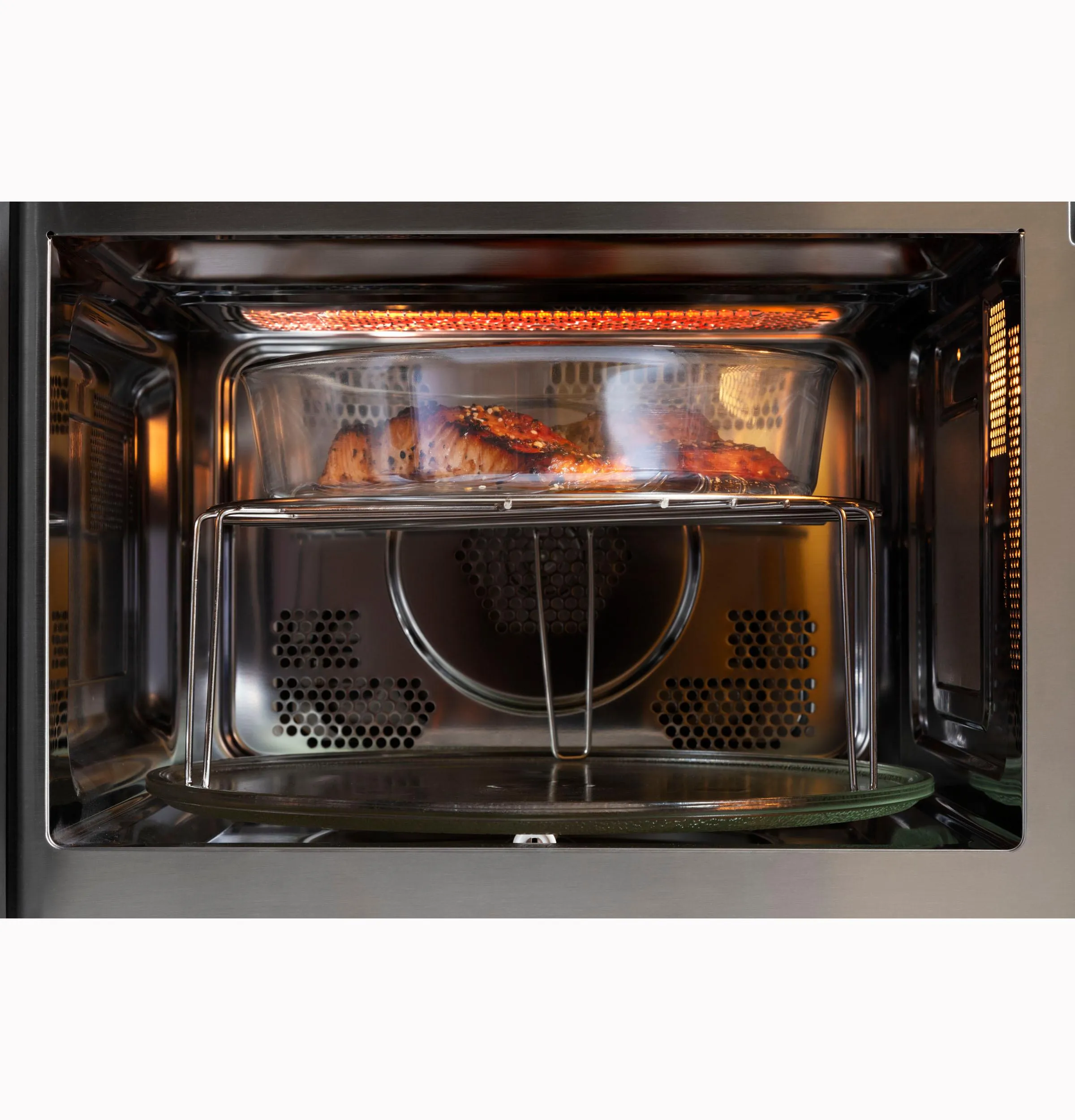 Ge Appliances GCST10A1WSS Ge? 1.0 Cu. Ft. Capacity Countertop Convection Microwave Oven With Air Fry