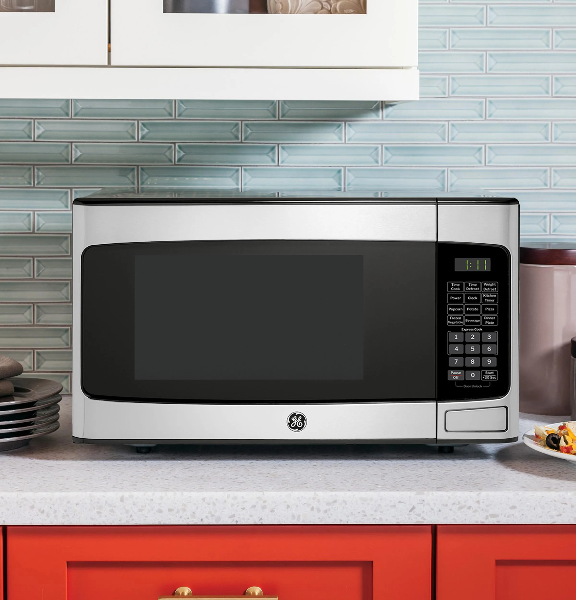Ge Appliances GCST11N1WSS Ge? 1.1 Cu. Ft. Capacity Countertop Microwave Oven