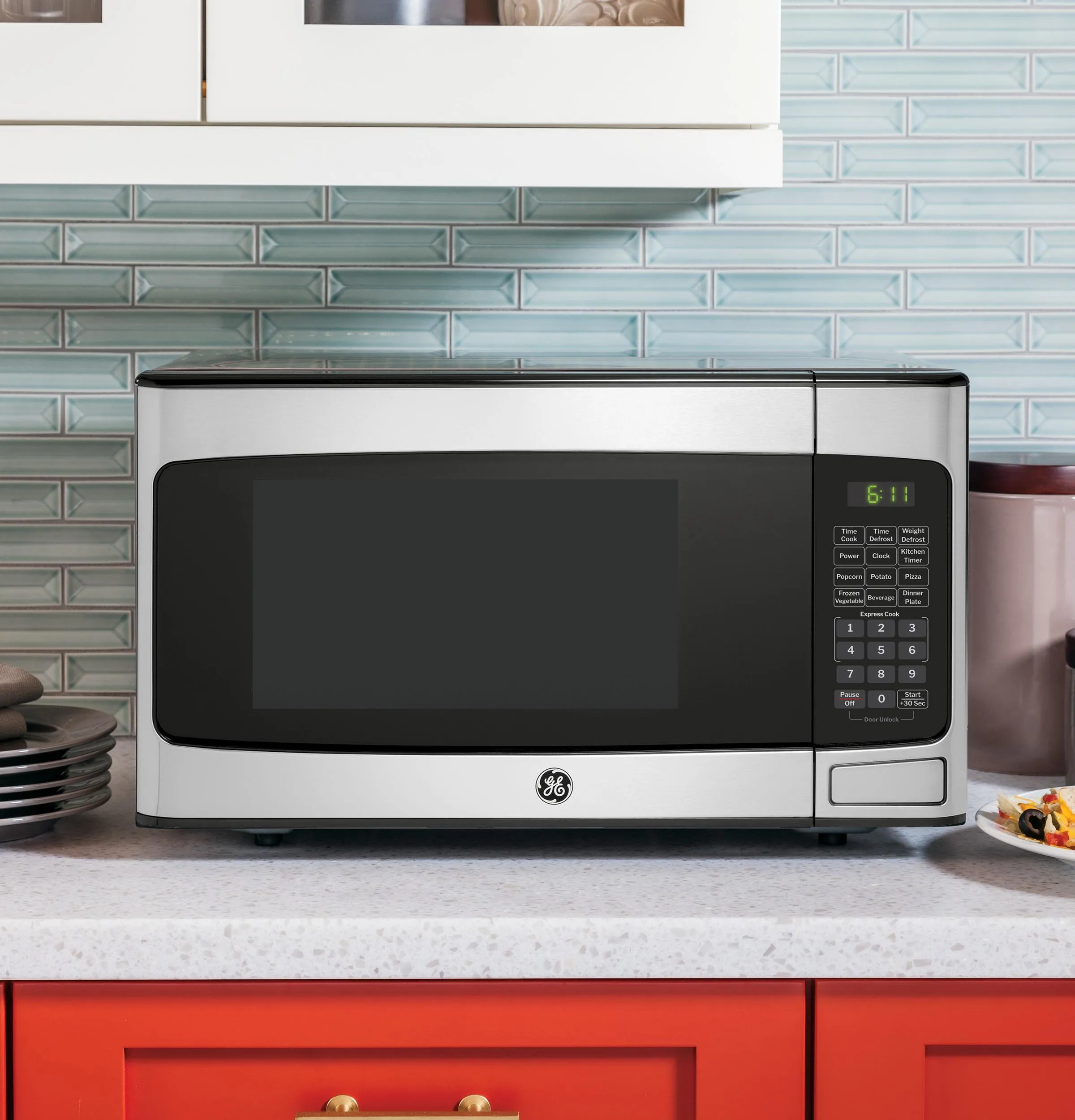 Ge Appliances GCST11X1WSS Ge? 1.1 Cu. Ft. Capacity Countertop Microwave Oven