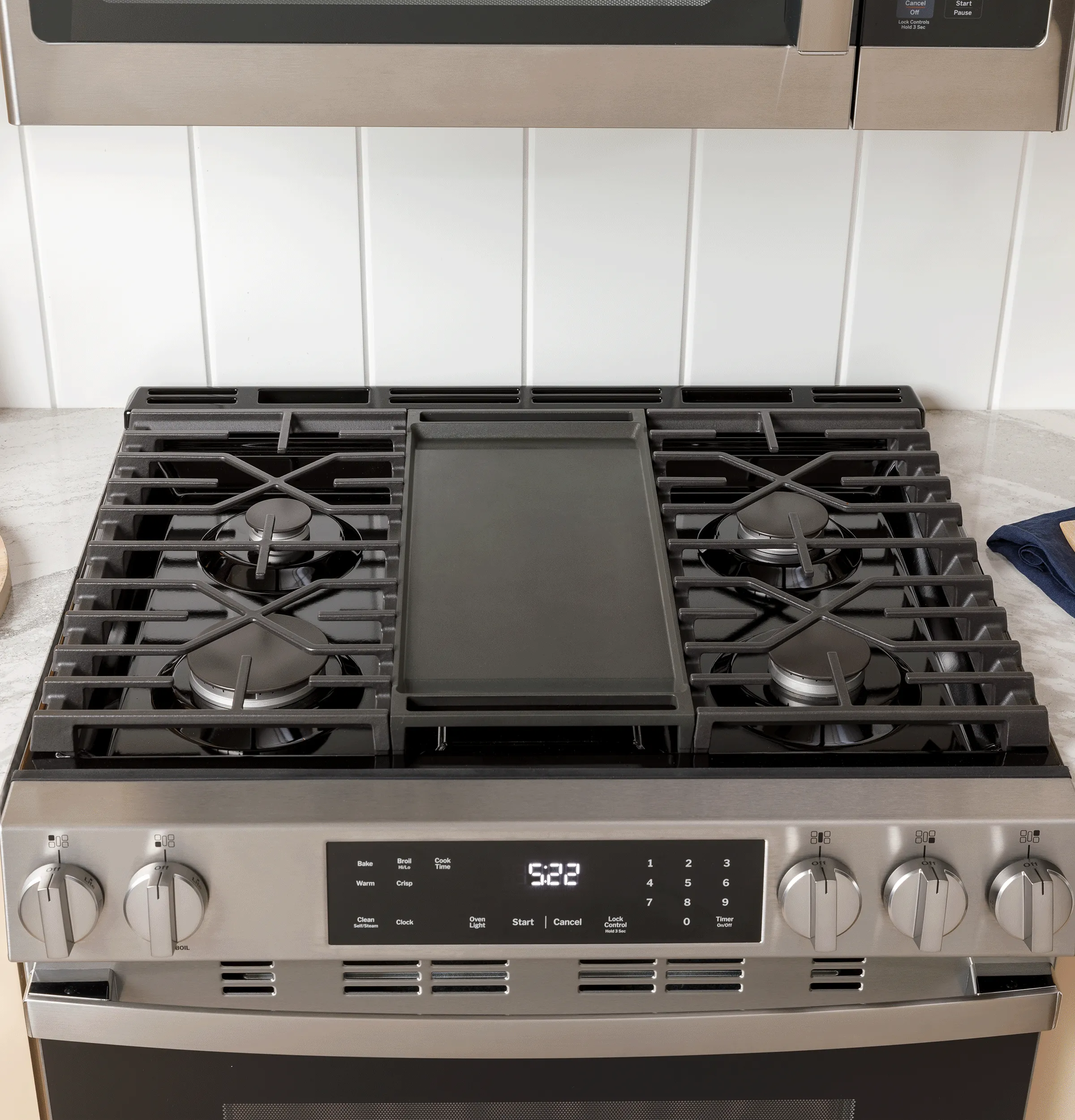Ge Appliances GGS600AVFS Ge? 30" Slide-In Front-Control Convection Gas Range With No Preheat Air Fry And Easywash&#8482; Oven Tray