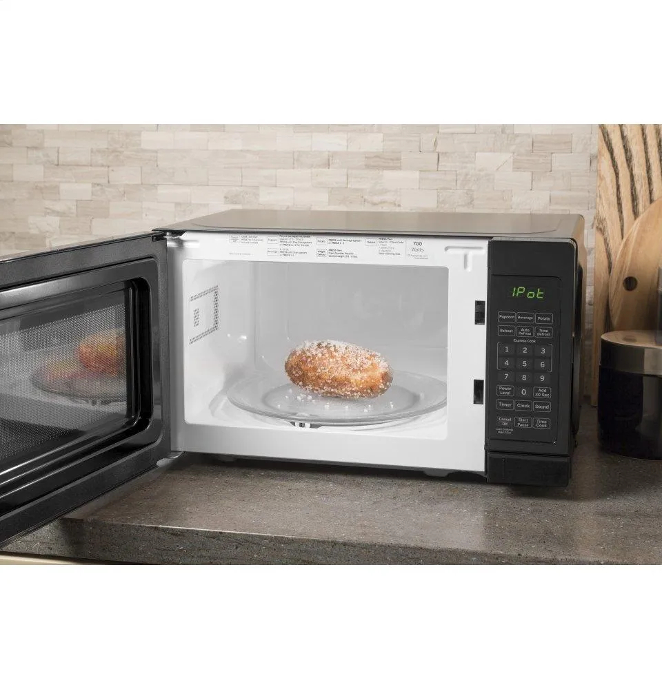 Ge Appliances JES1072DMBB Ge? 0.7 Cu. Ft. Capacity Countertop Microwave Oven
