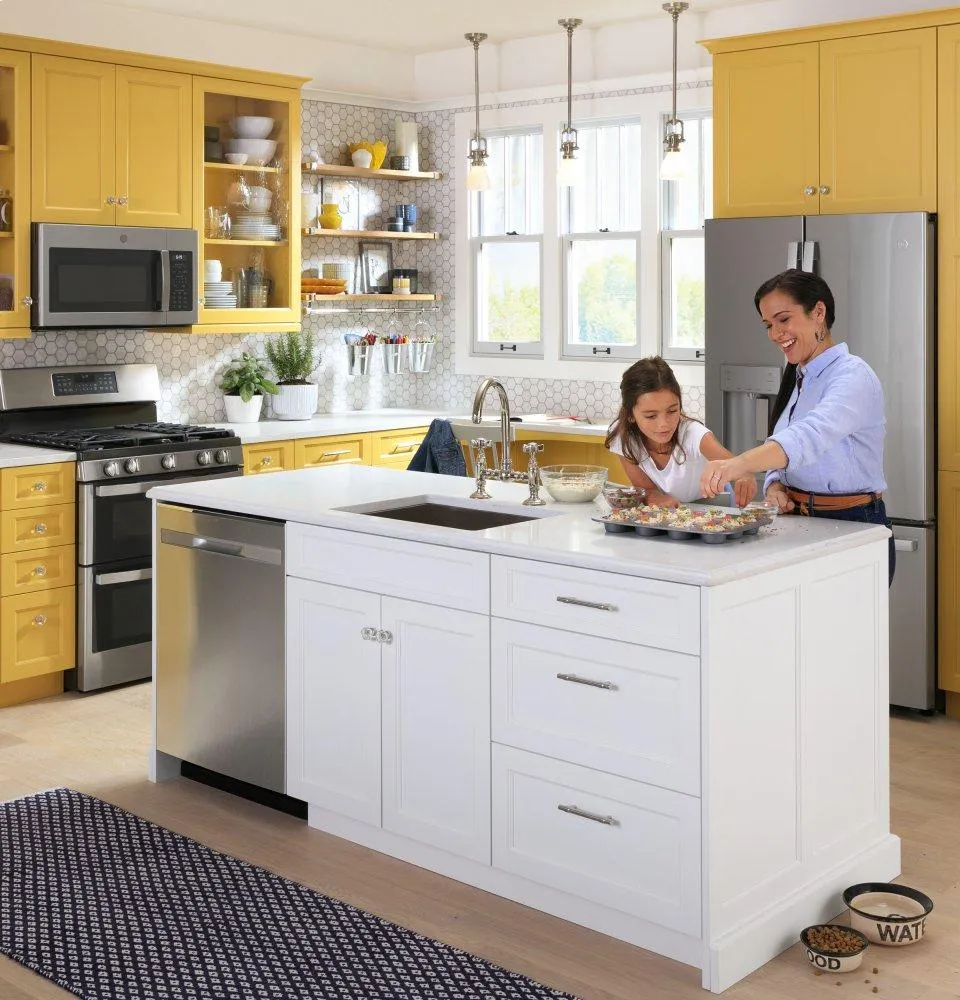 Ge Appliances JVM6175YKFS Ge? 1.7 Cu. Ft. Over-The-Range Sensor Fingerprint Resistant Microwave Oven