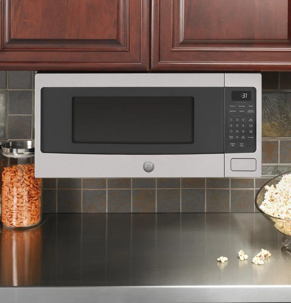 Ge Appliances PEM31SFSS Ge Profile&#8482; 1.1 Cu. Ft. Countertop Microwave Oven