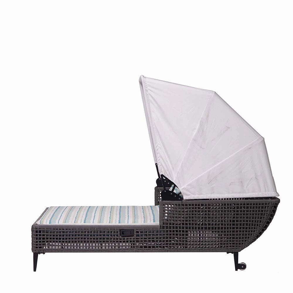 Genval Daybed w/ Canopy