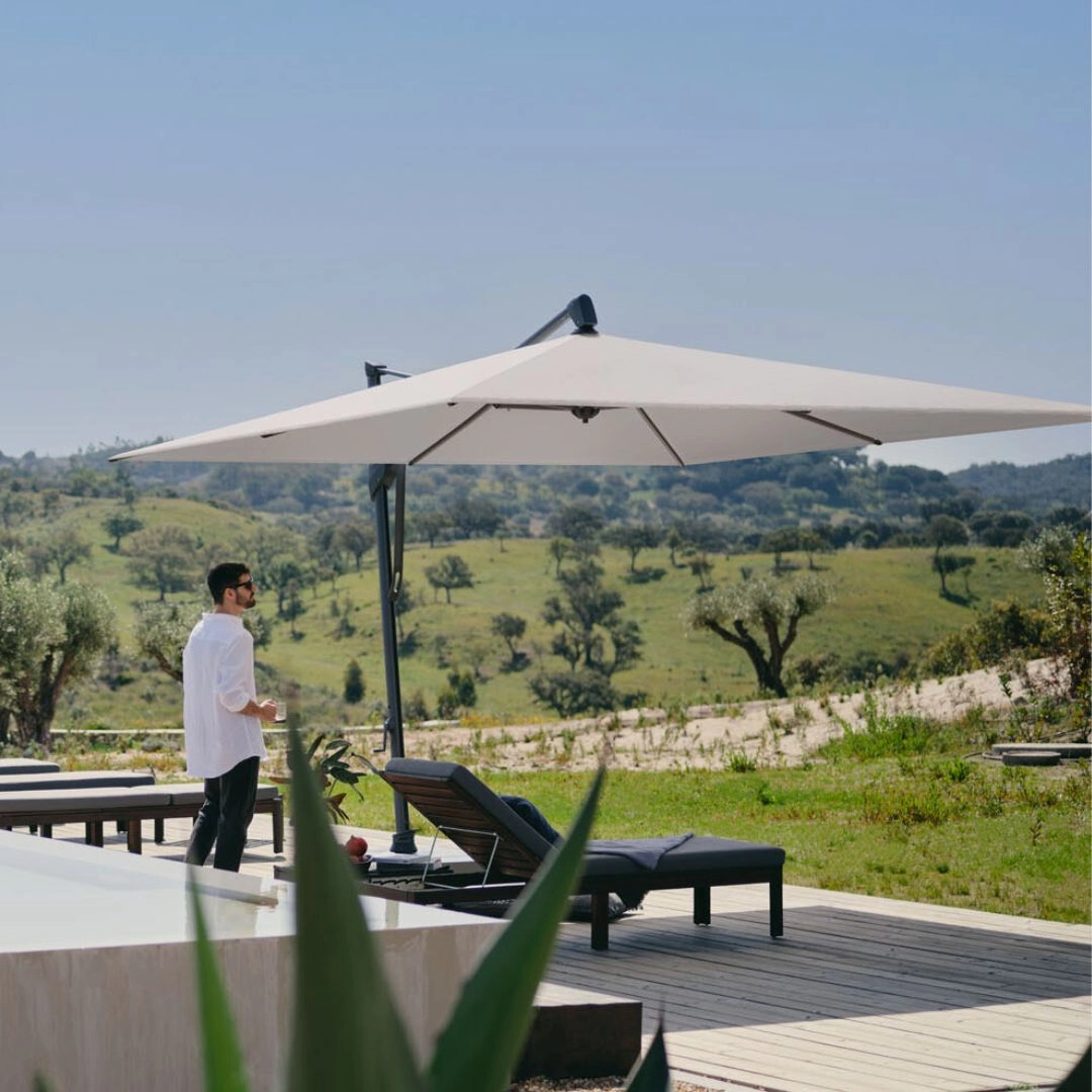 Glatz Sombrano Free Arm Garden Parasol 3.5m x 3.5m Square