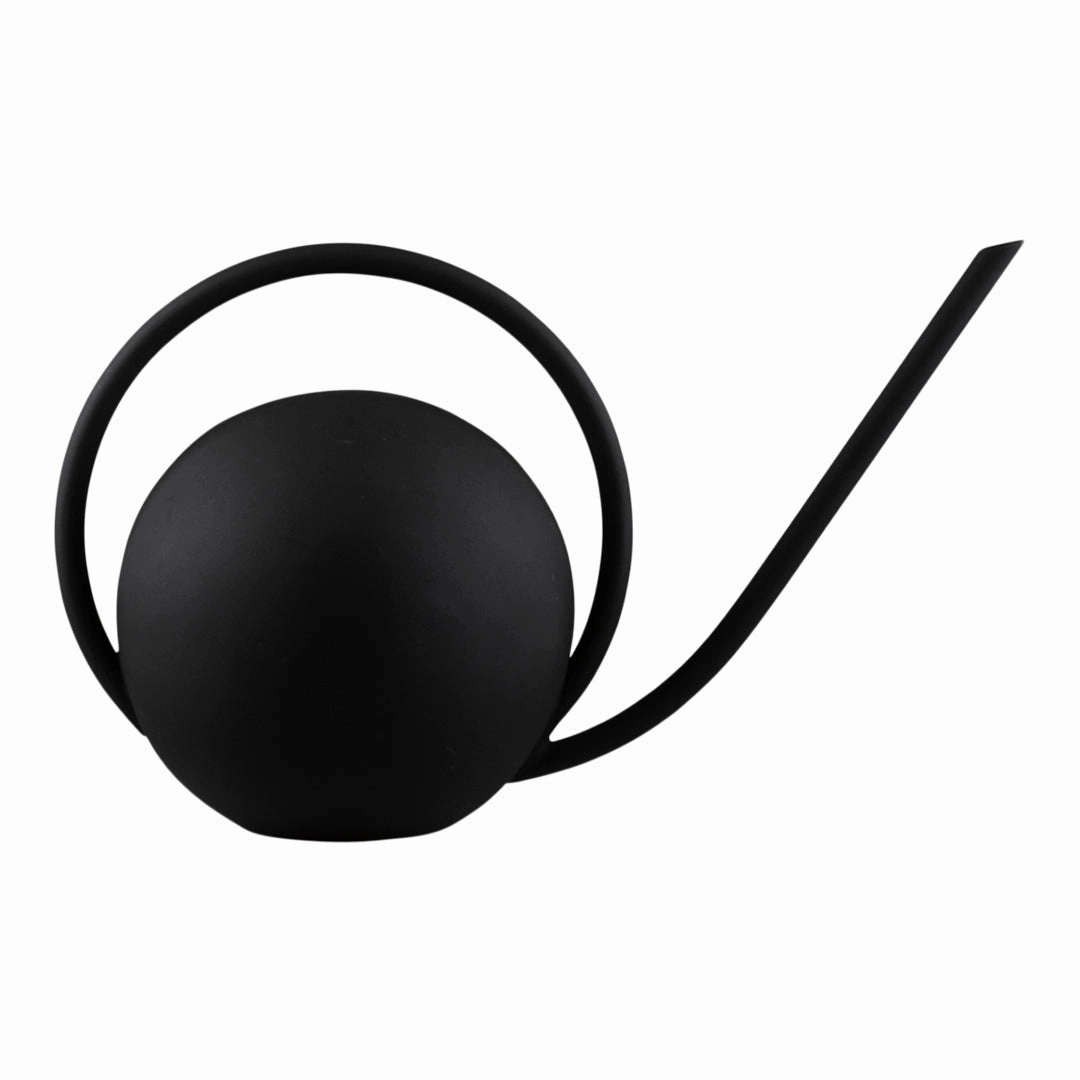 Globe Watering CanDurable outdoor patio accessories