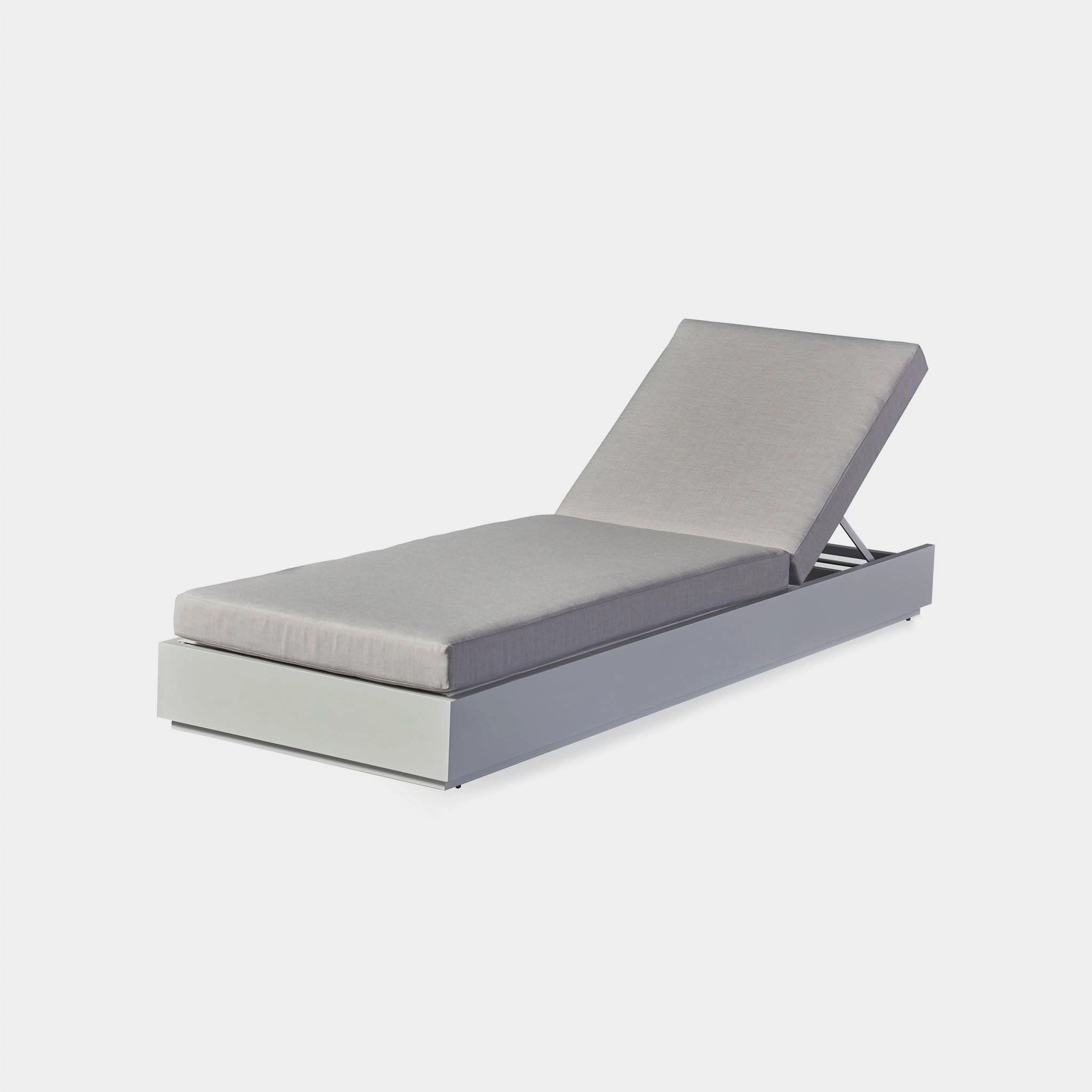 Hayman Aluminum Sun Lounge