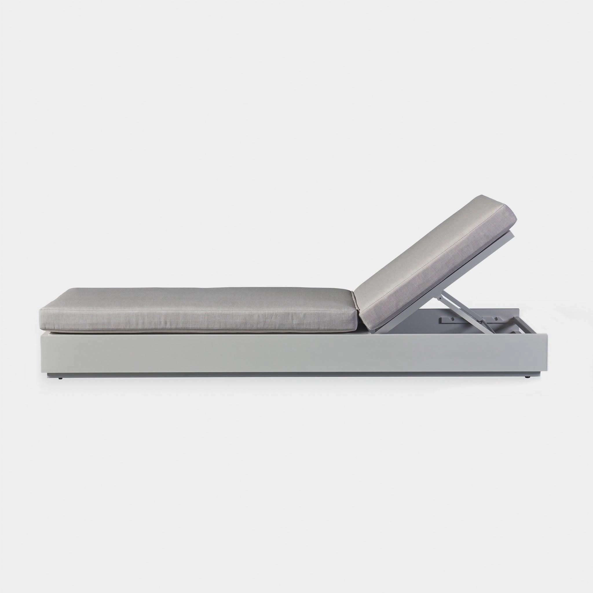 Hayman Aluminum Sun Lounge