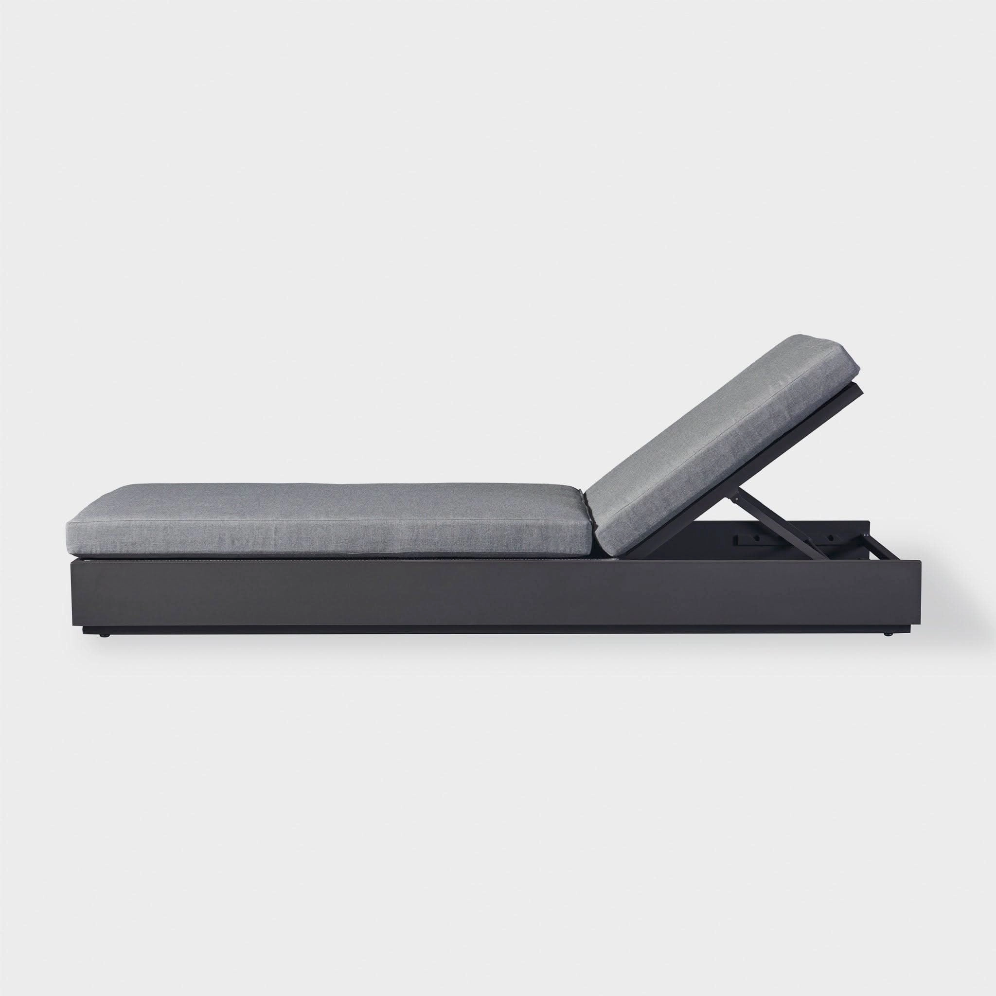 Hayman Aluminum Sun Lounge