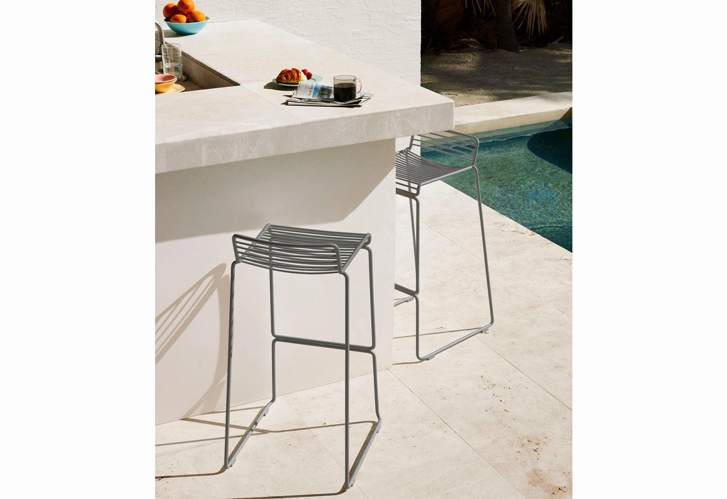 Hee Bar Stool