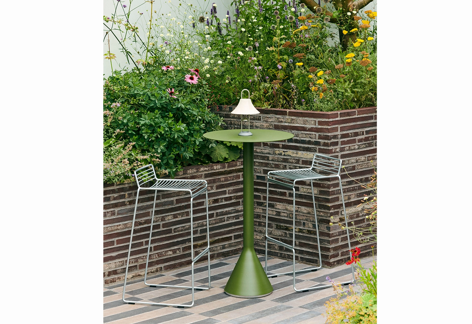 Hee Bar Stool