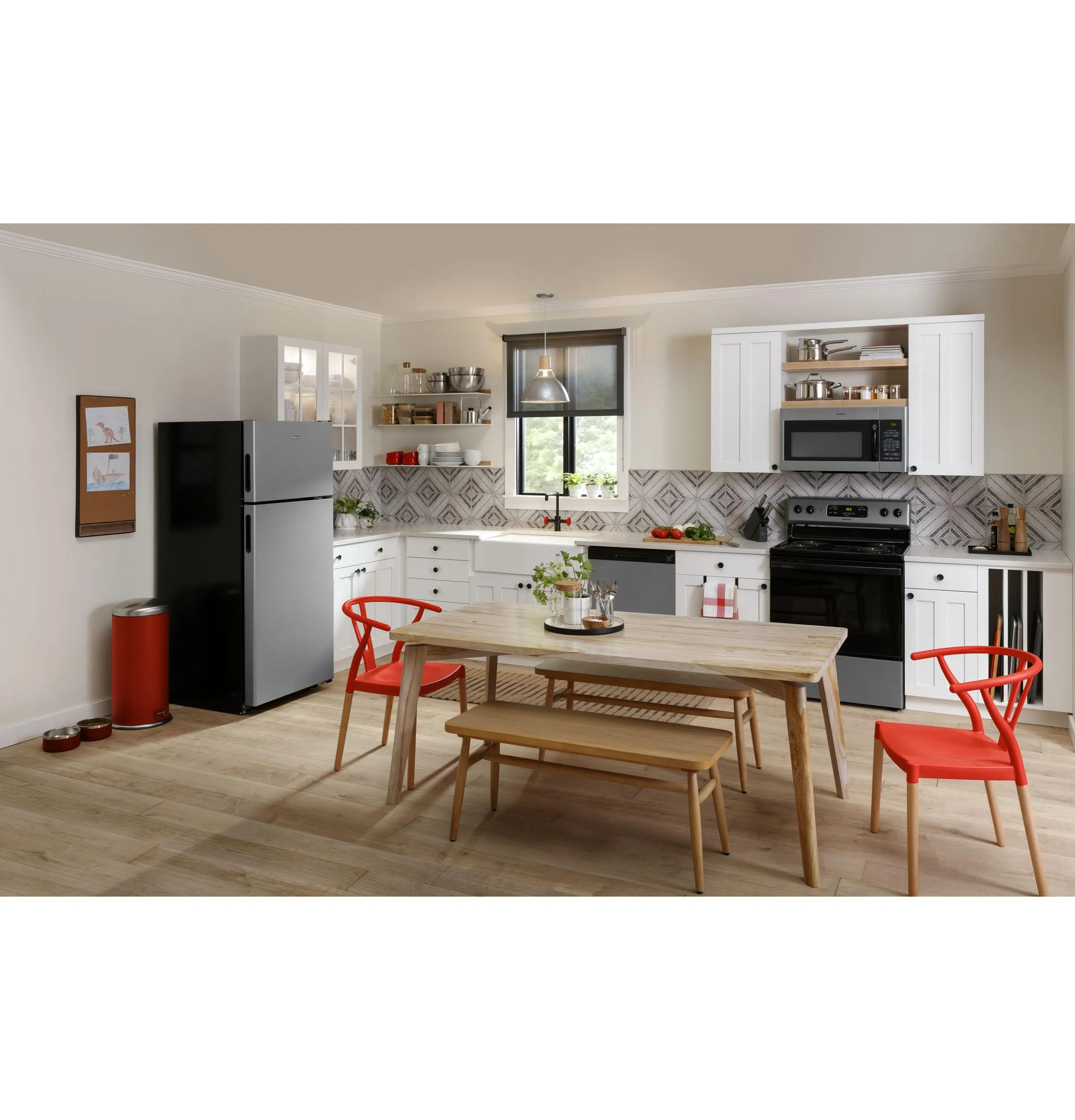 Hotpoint RVM5160MPSA Hotpoint? 1.6 Cu. Ft. Over-The-Range Microwave Oven