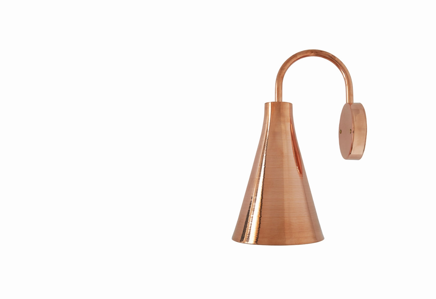 Hunter Outdoor Wall Lamp