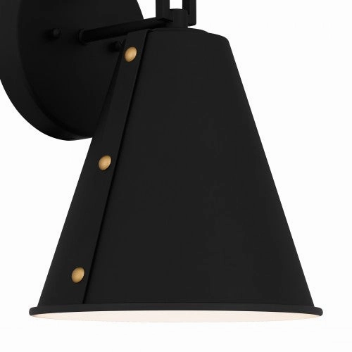 Hyde Outdoor Wall Lantern
