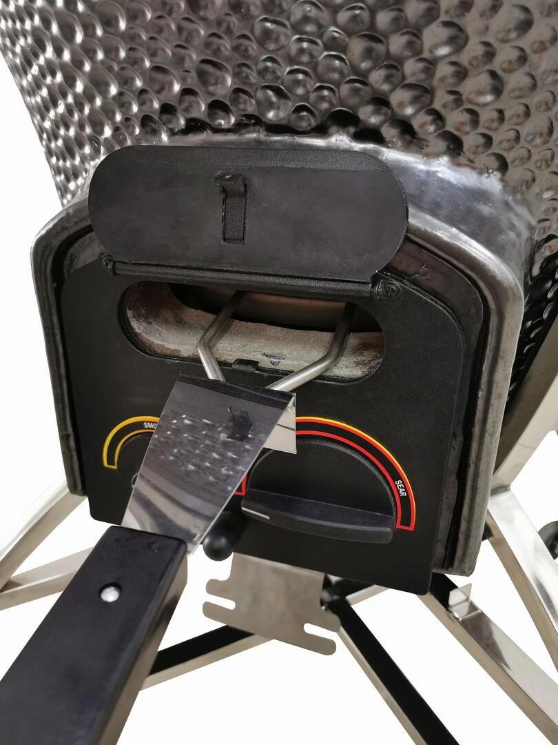 Icon Grills XD702 Maxis Gunmetal Kamado Charcoal Grill CGXD702GMAXIS