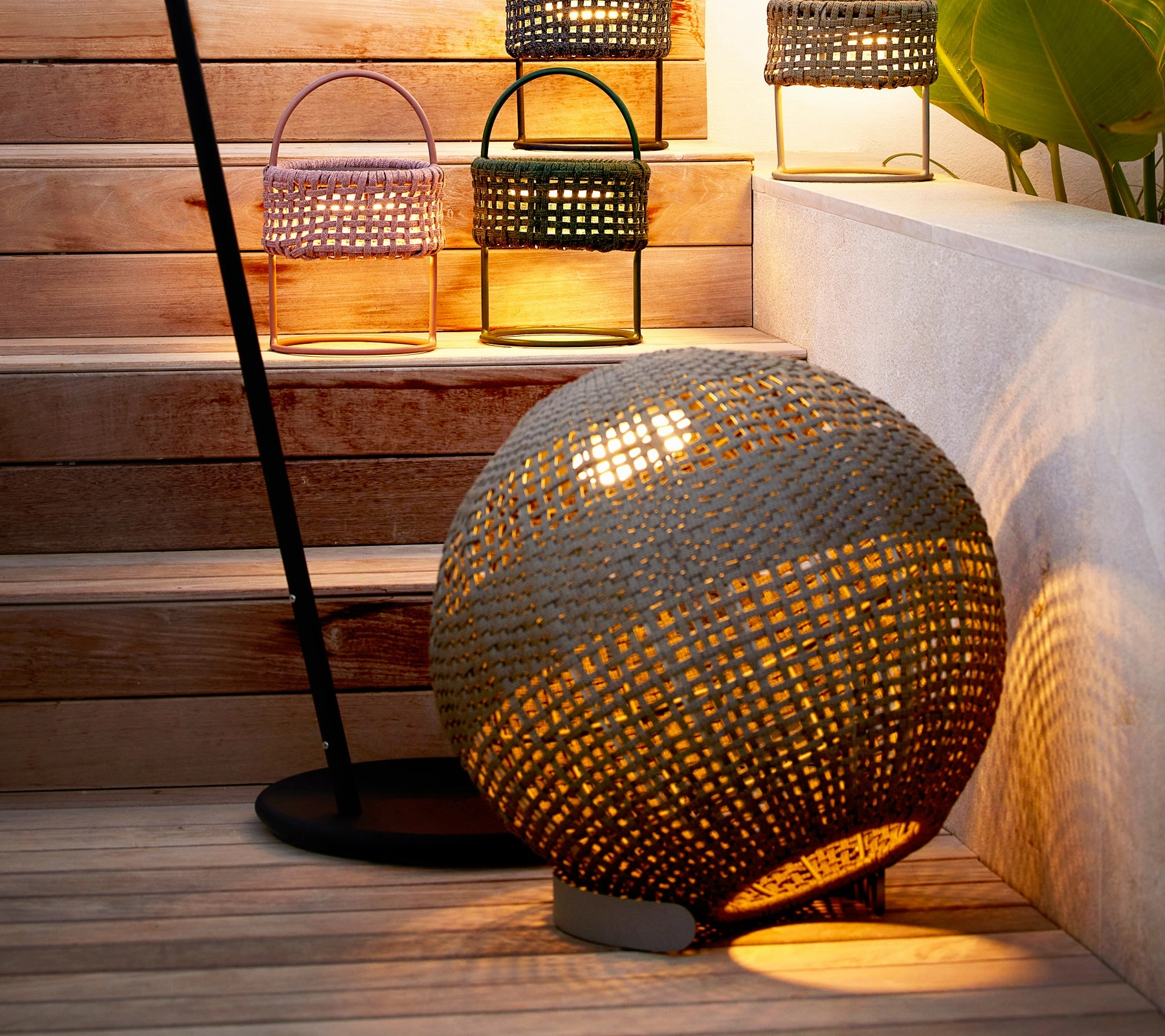 Illusion lamp, round