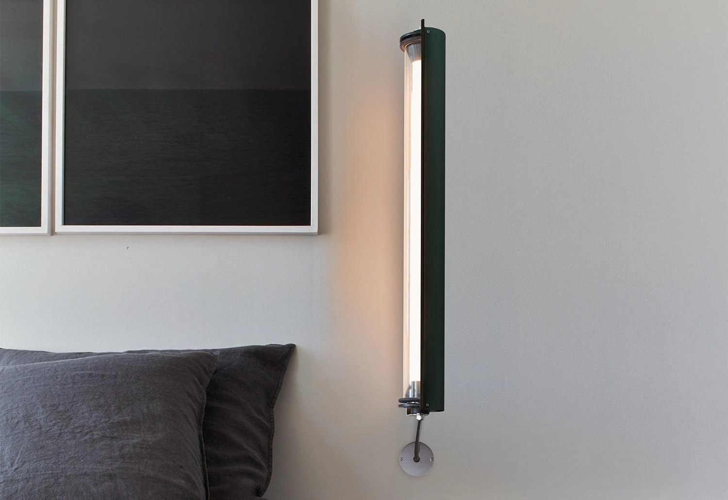 In The Tube 360 Wall Light