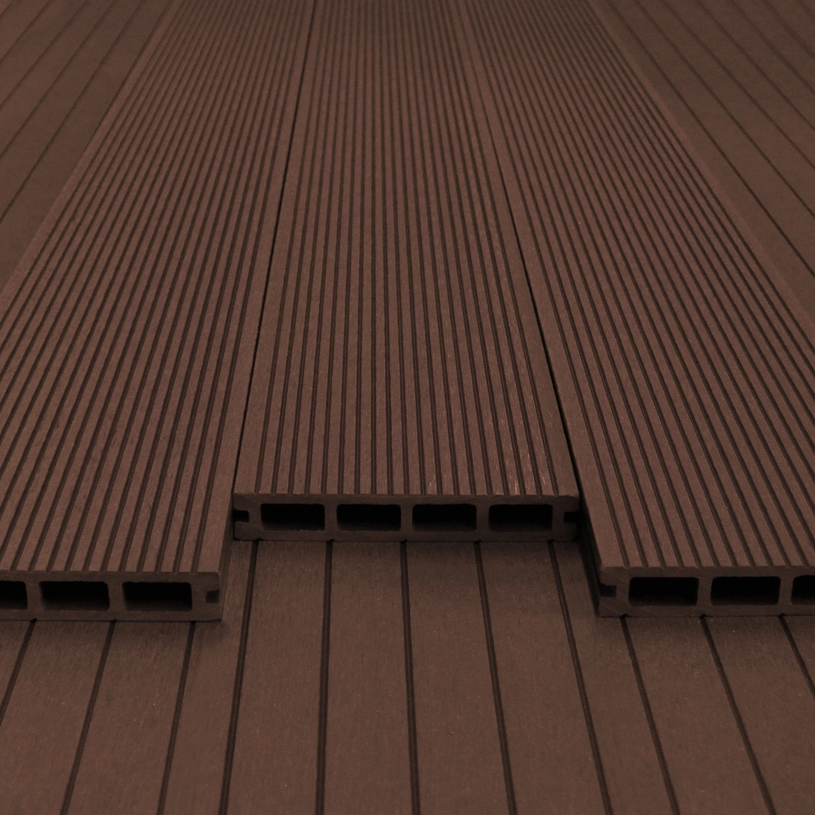 Jard Composite Decking - 9 SQM - Conker Brown