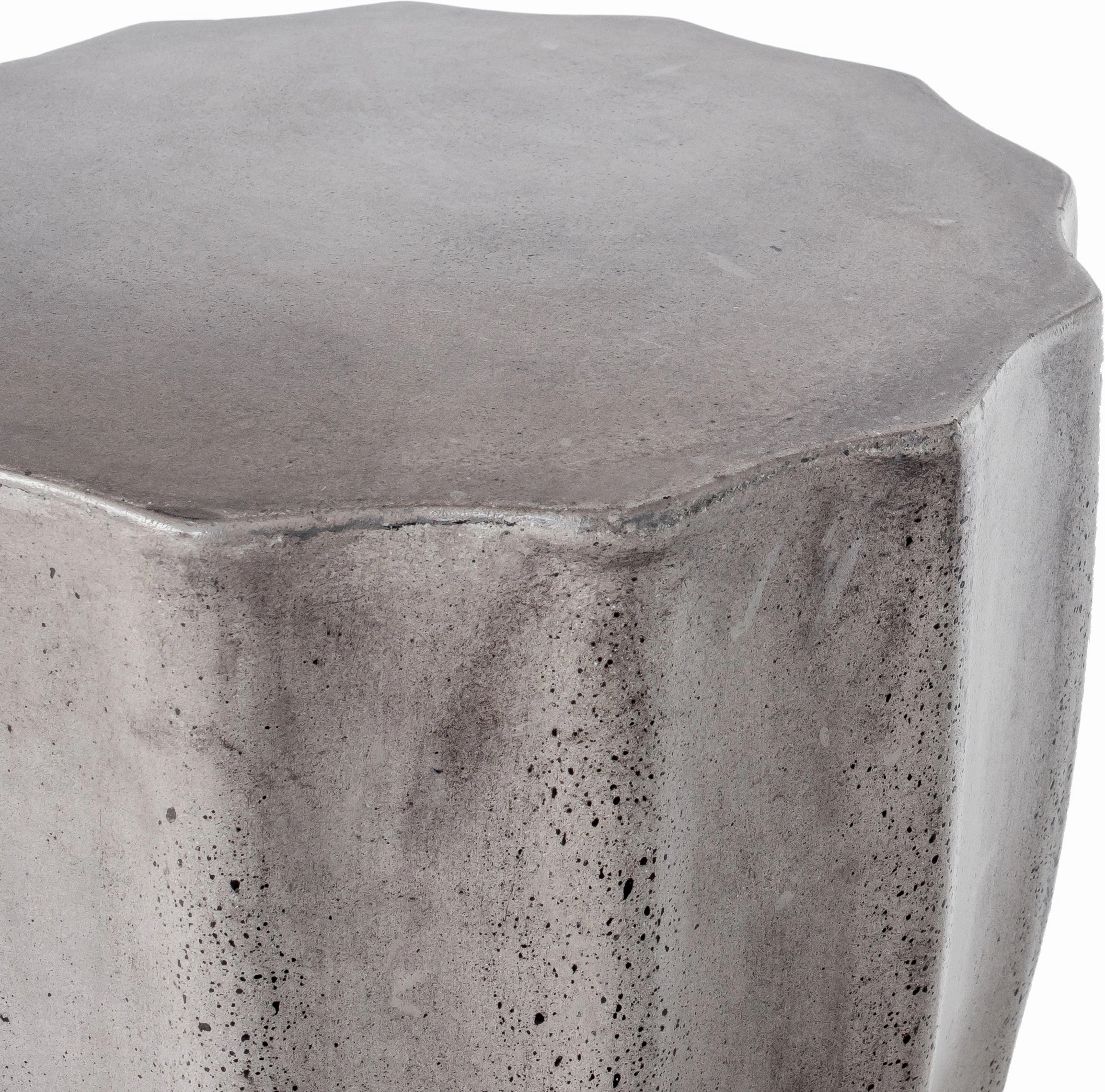 Kalake Indoor / Outdoor Stool