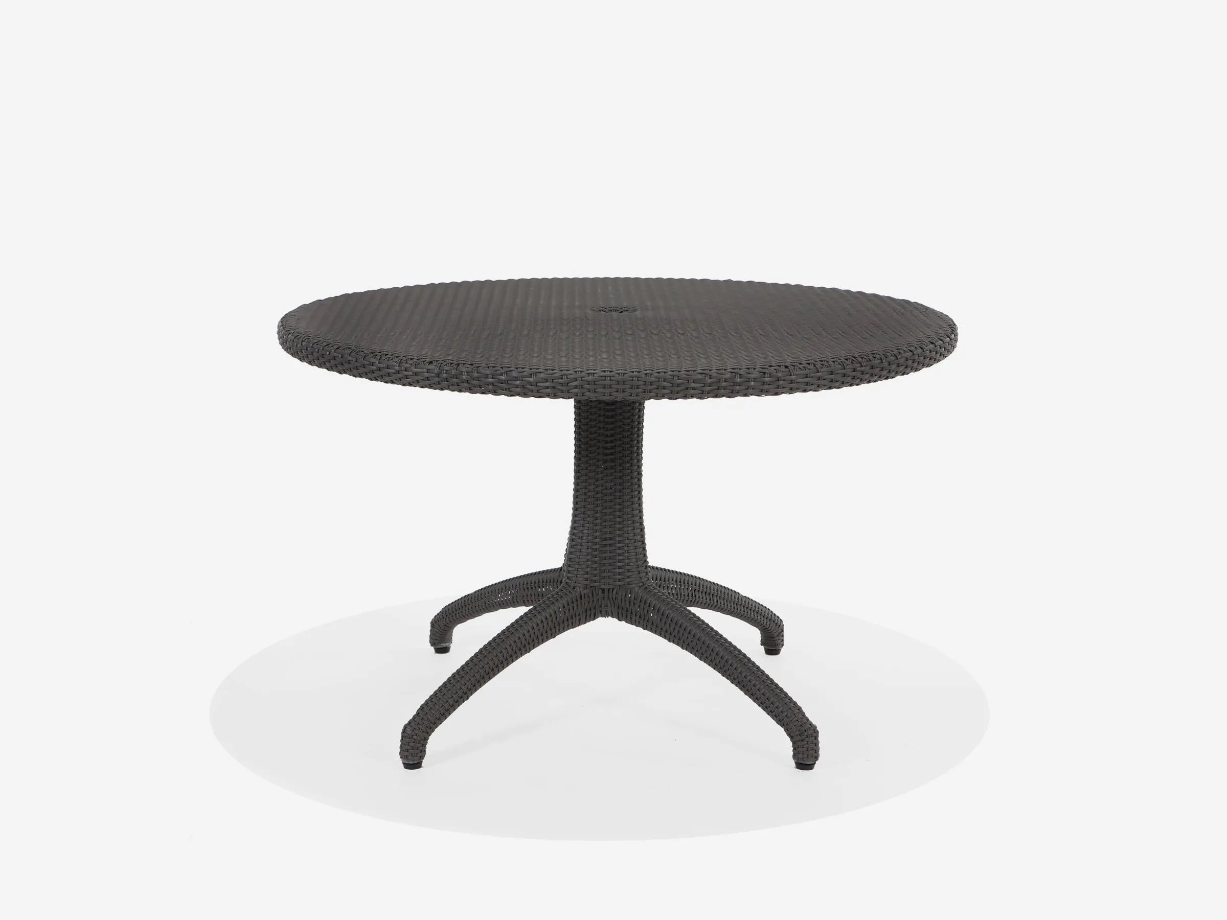 Lantana 48" Round Dining Tableoutdoor patio dining furniture set