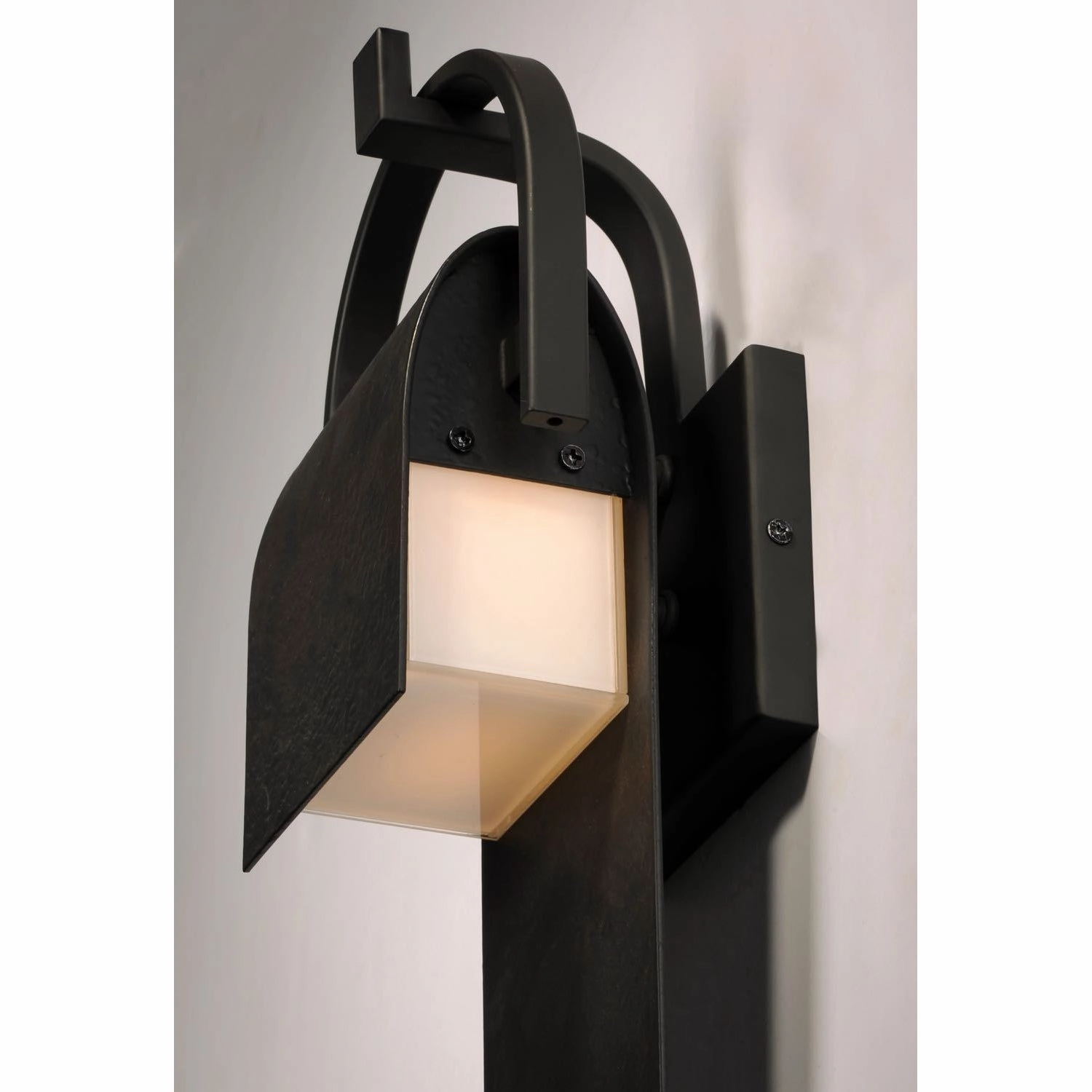 Laredo Outdoor Wall Light