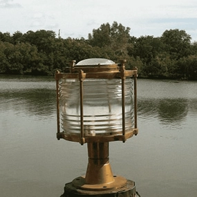 Large Nautical Masthead Piling LightWeatherproof outdoor lighting