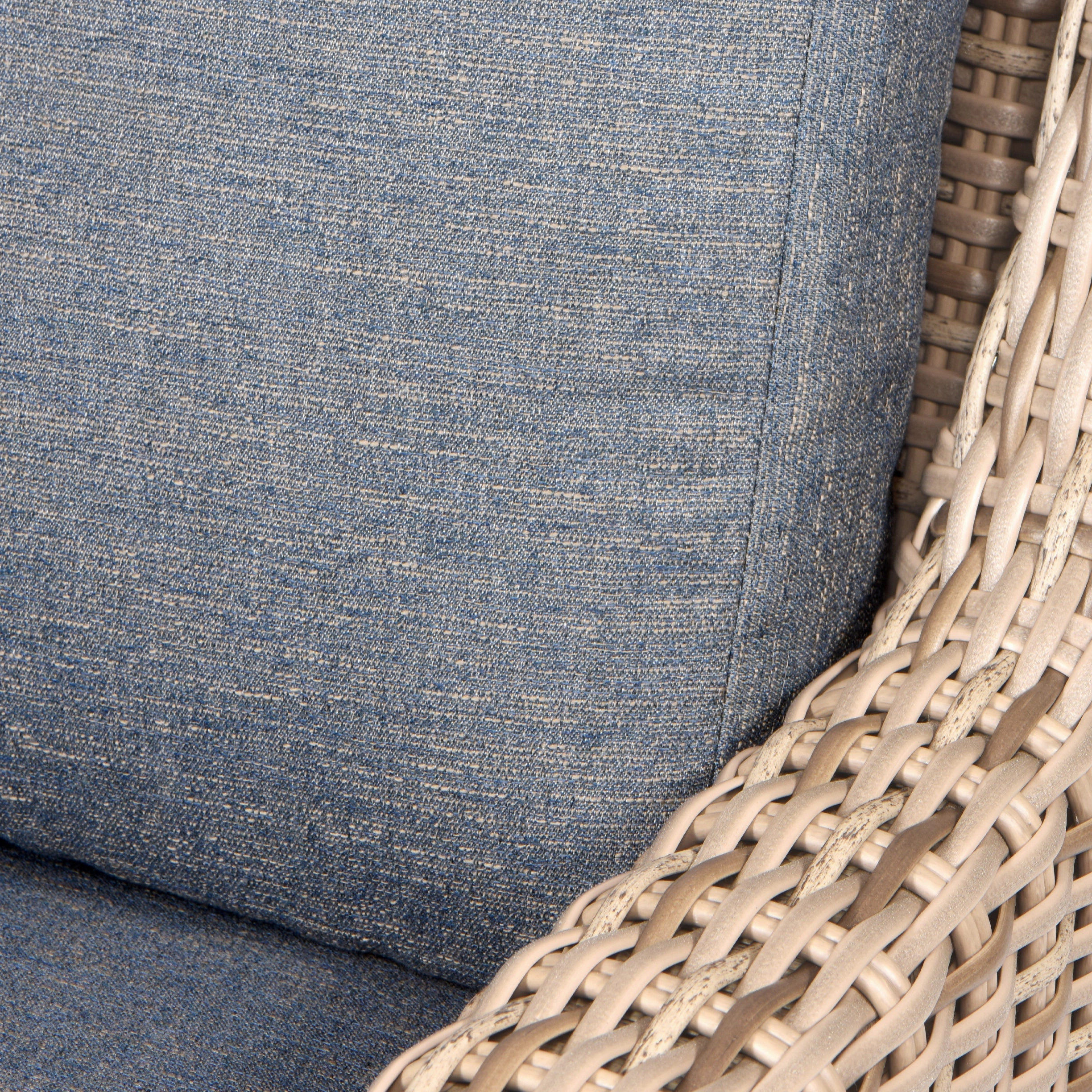 Laurent Loveseat
