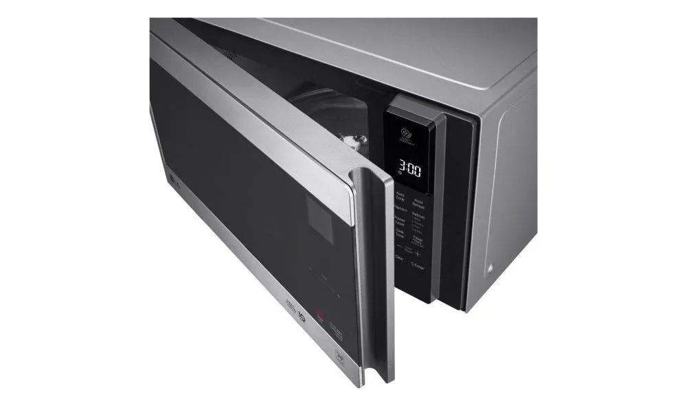 Lg LMC0975ST 0.9 Cu. Ft. Neochef&#8482; Countertop Microwave With Smart Inverter And Easyclean?