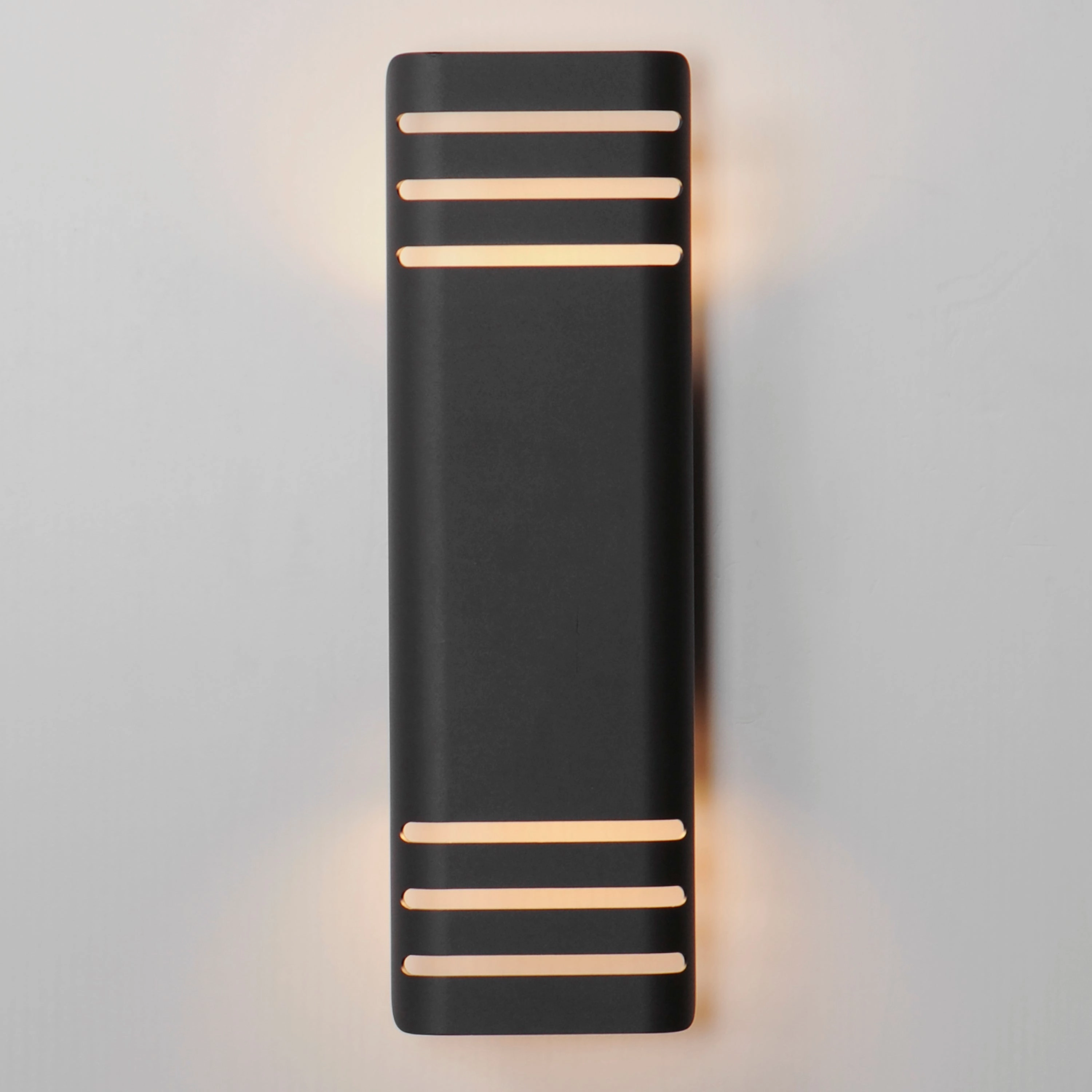 Lightray Large LED Outdoor Wall Lamp
