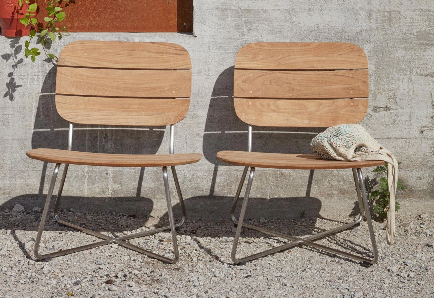 Lilium Outdoor Lounge Chair
