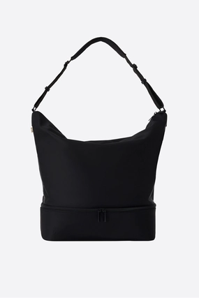 The Crescent Weekender In Black Shop Grab Now