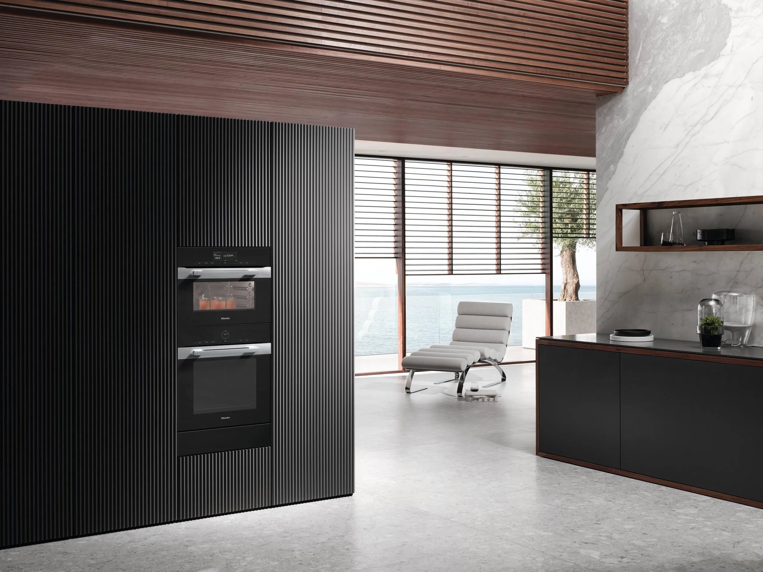 Miele H7840BMAMCLEANTOUCHSTEEL H 7840 Bm Am - 24" Compact Speed Oven In A Perfectly Combinable Design With Automatic Programs And Roast Probe.