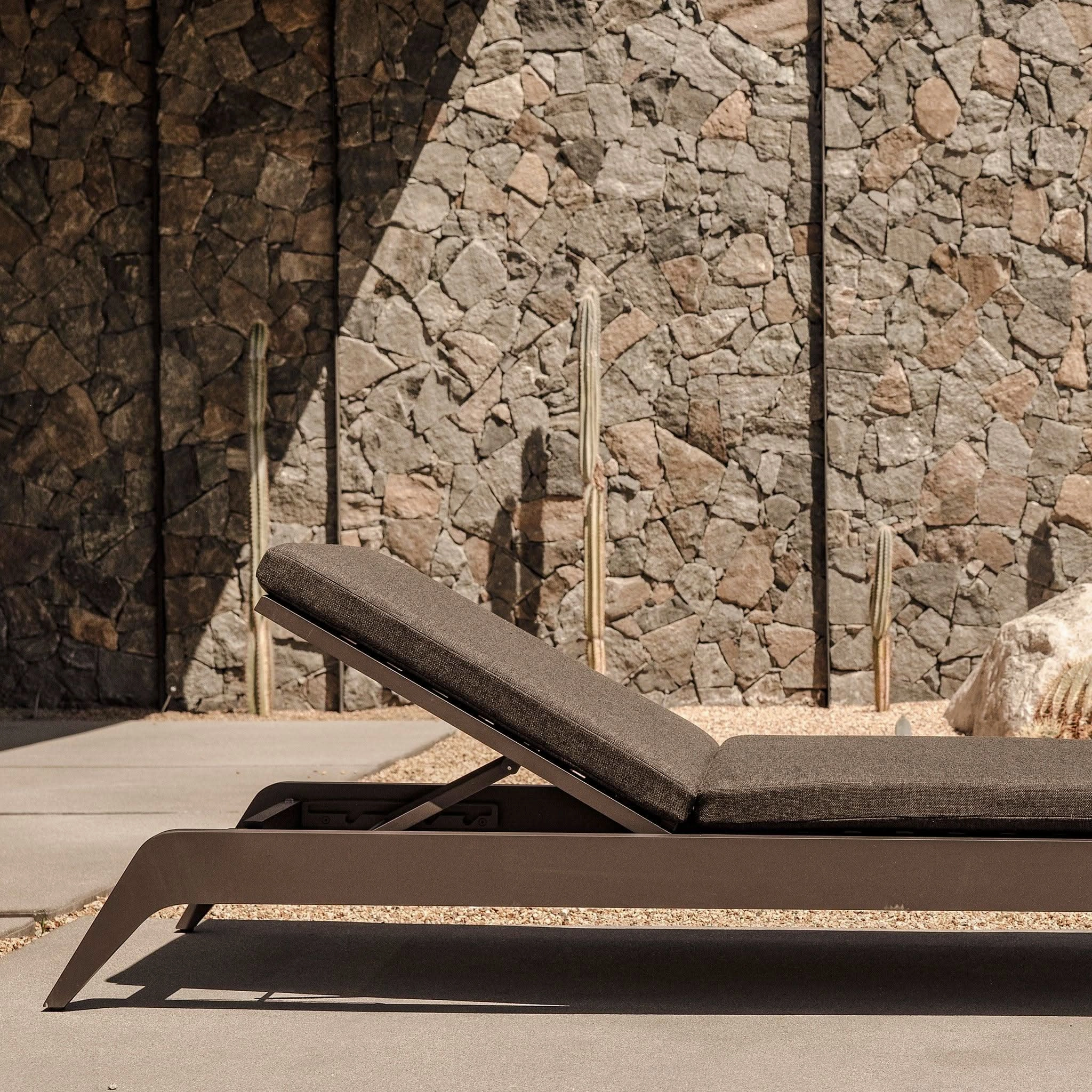 MLB Aluminum Slatted Sun Lounge