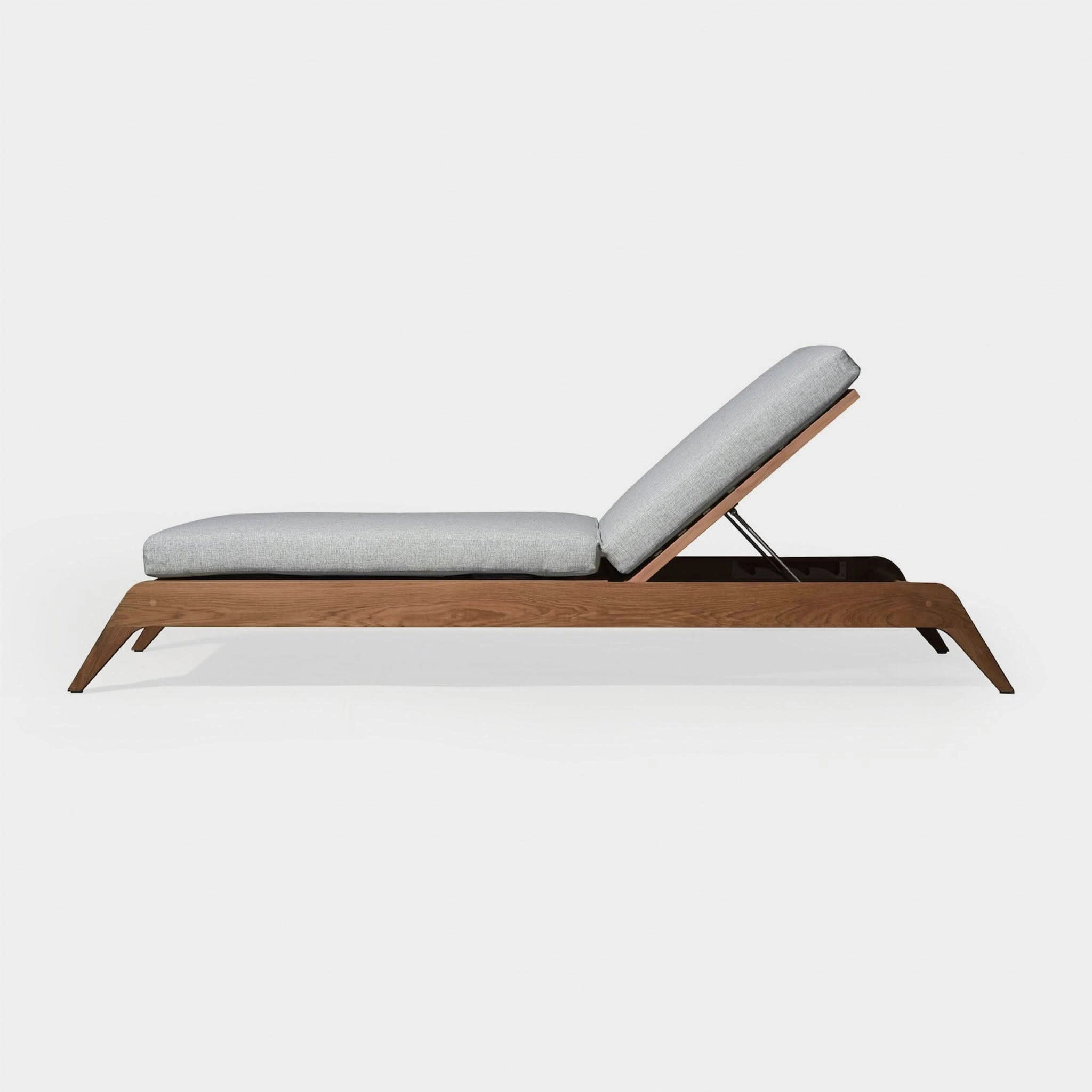 Mlb Teak Slatted Sun Lounge