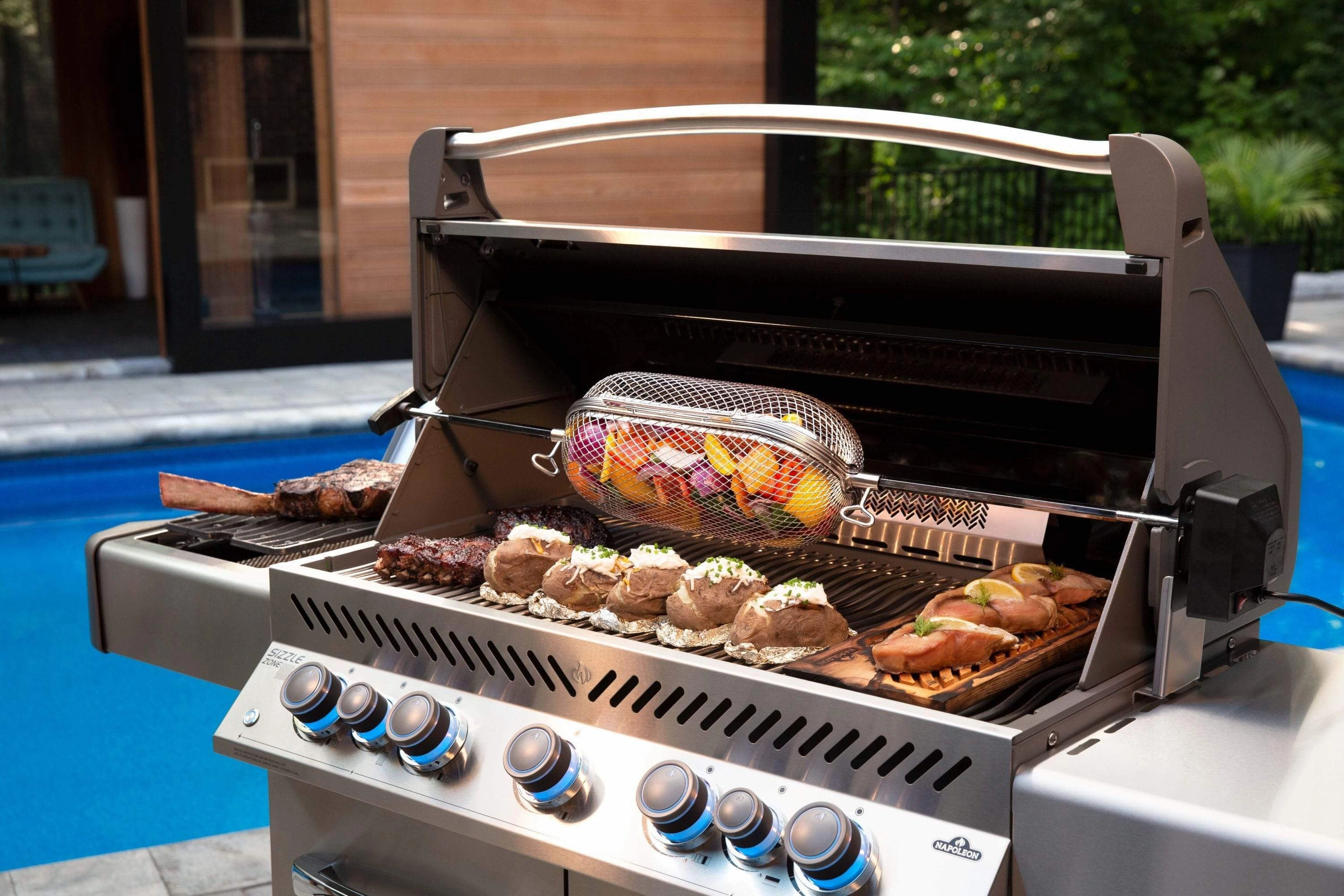 Napoleon Prestige PRO 665 RSIB Propane Gas Grill w/ Infrared Rear & Side Burners PRO665RSIBPSS-3