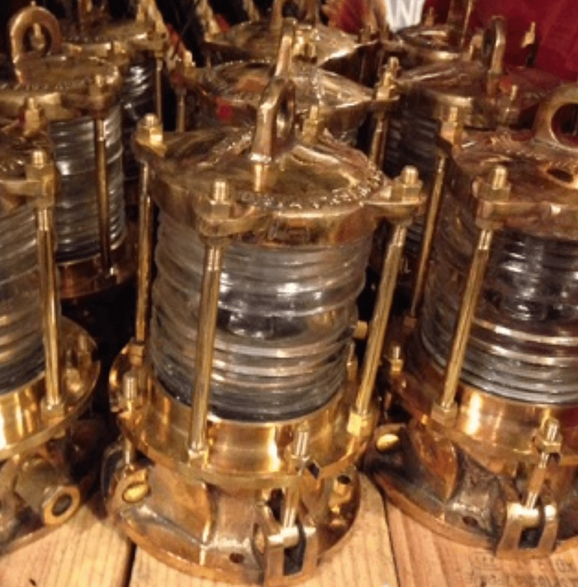 Nautical 4-Post Solid Cast Brass Piling Light