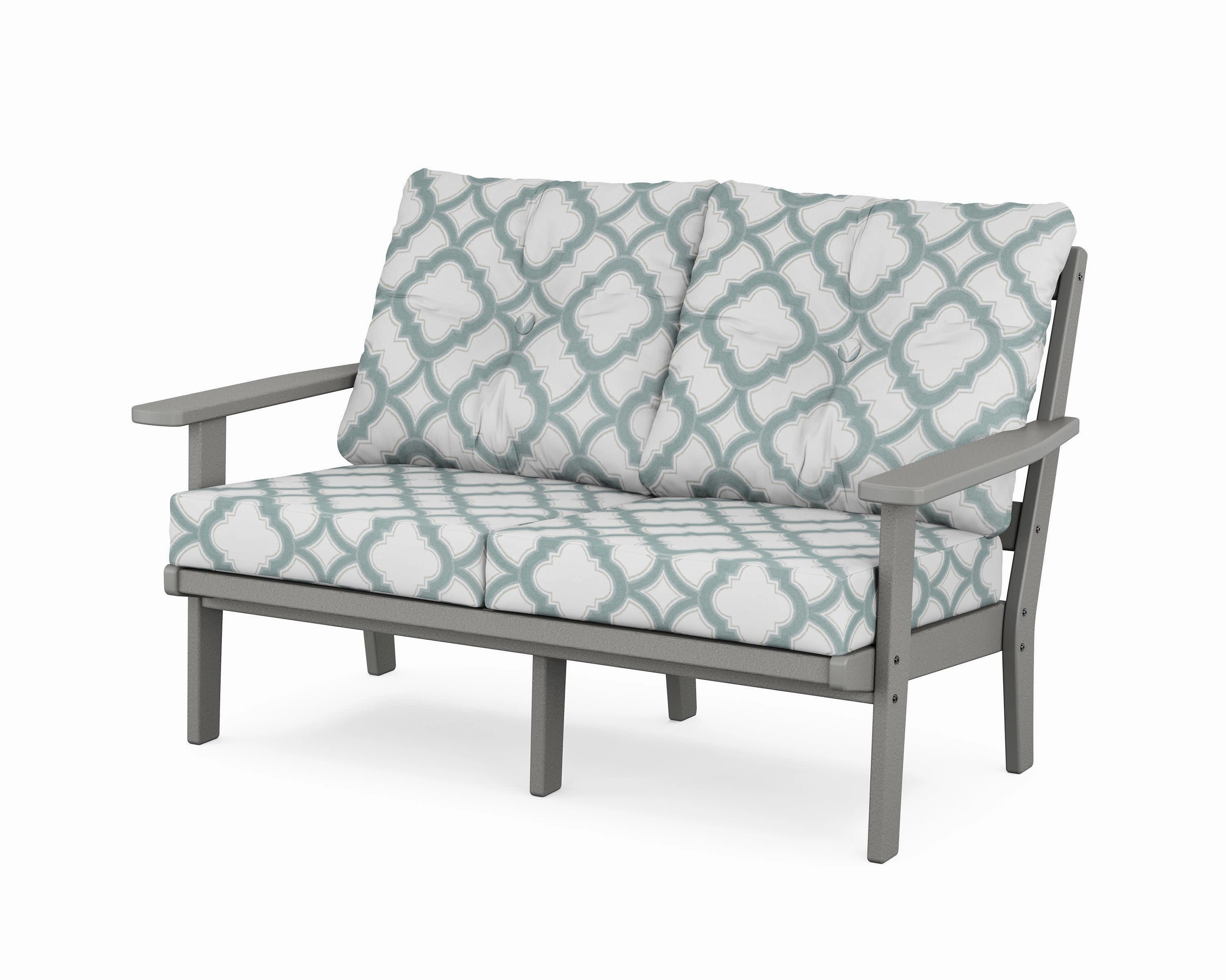 Oxford Deep SeatingLoveseat