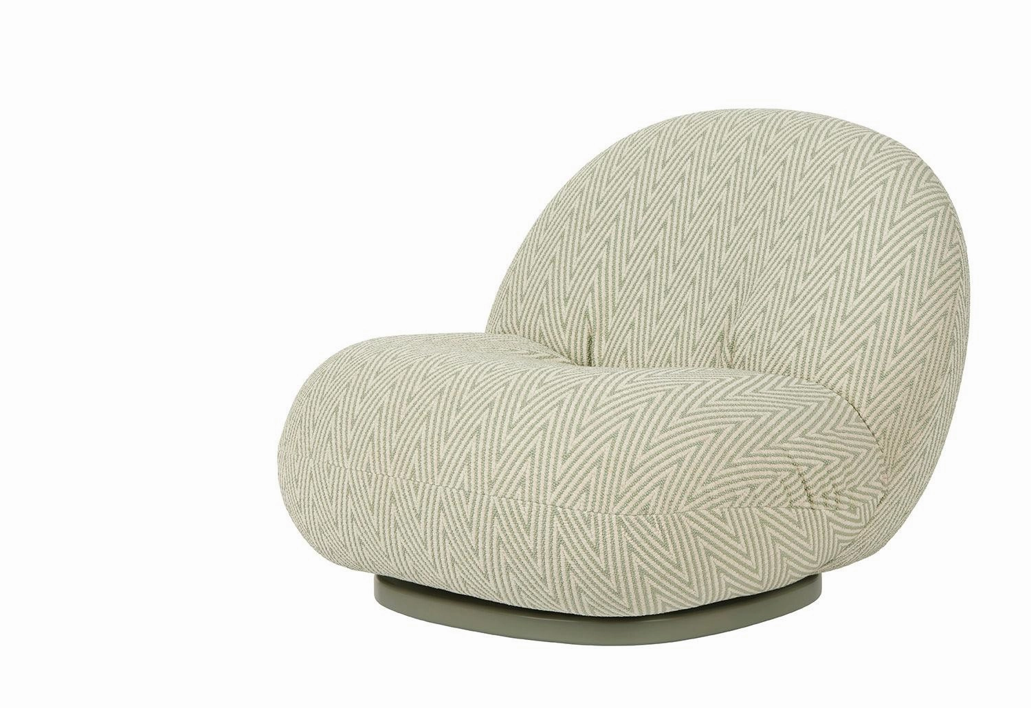 Pacha Outdoor Lounge Chair