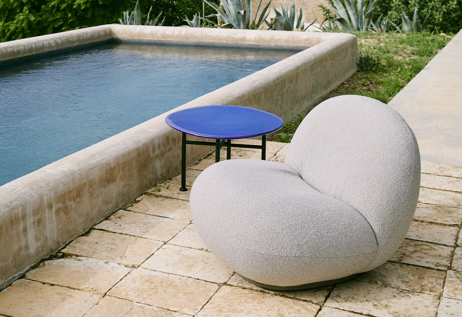 Pacha Outdoor Lounge Chair
