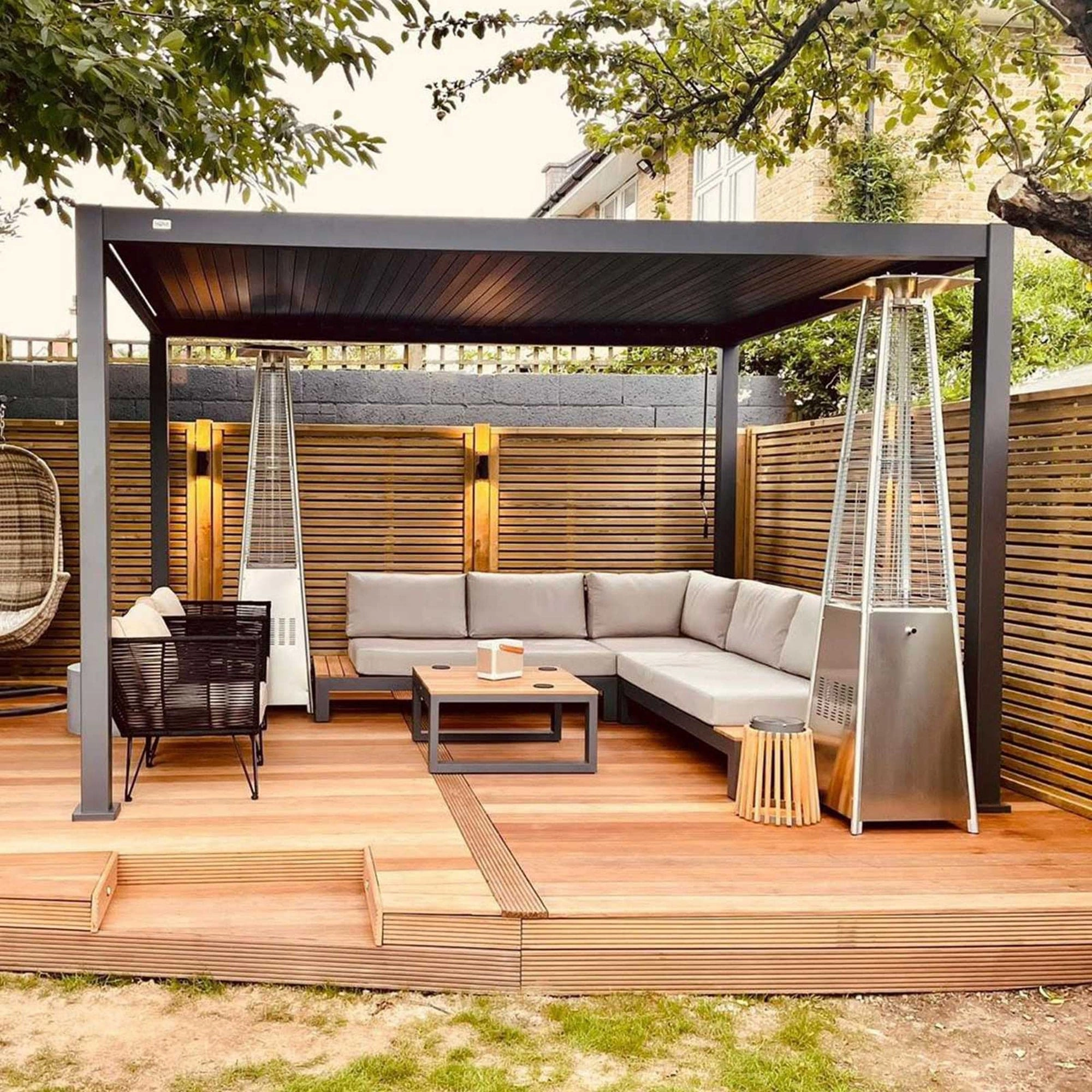 Palm Beach - 4m x 3m Rectangular Pergola In Grey Aluminium Including 2 Privacy Screens