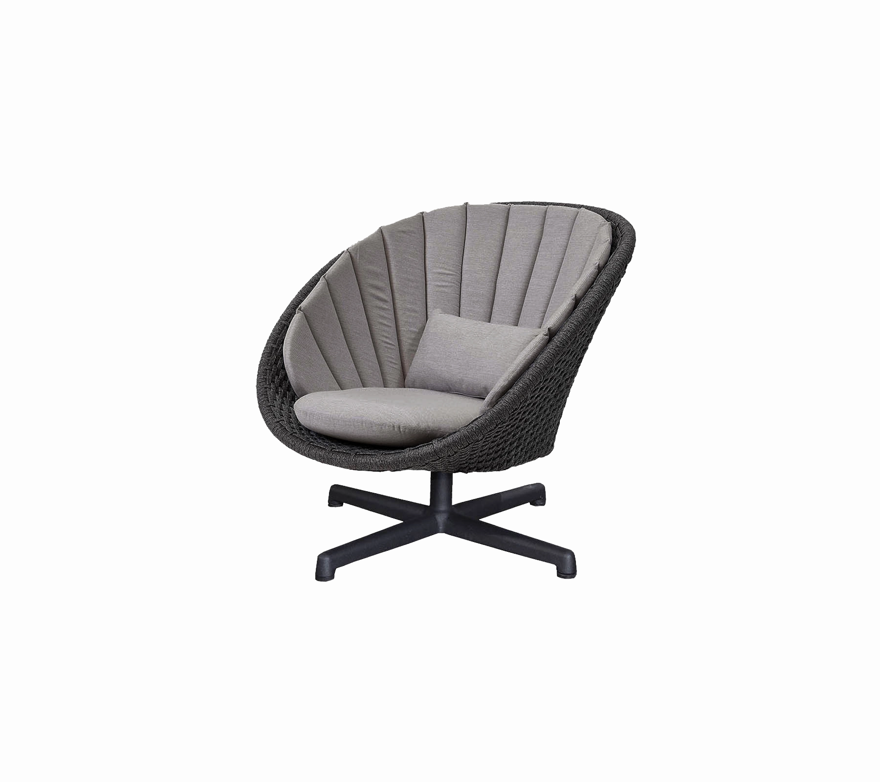 Peacock lounge chair w/swivel aluminium base