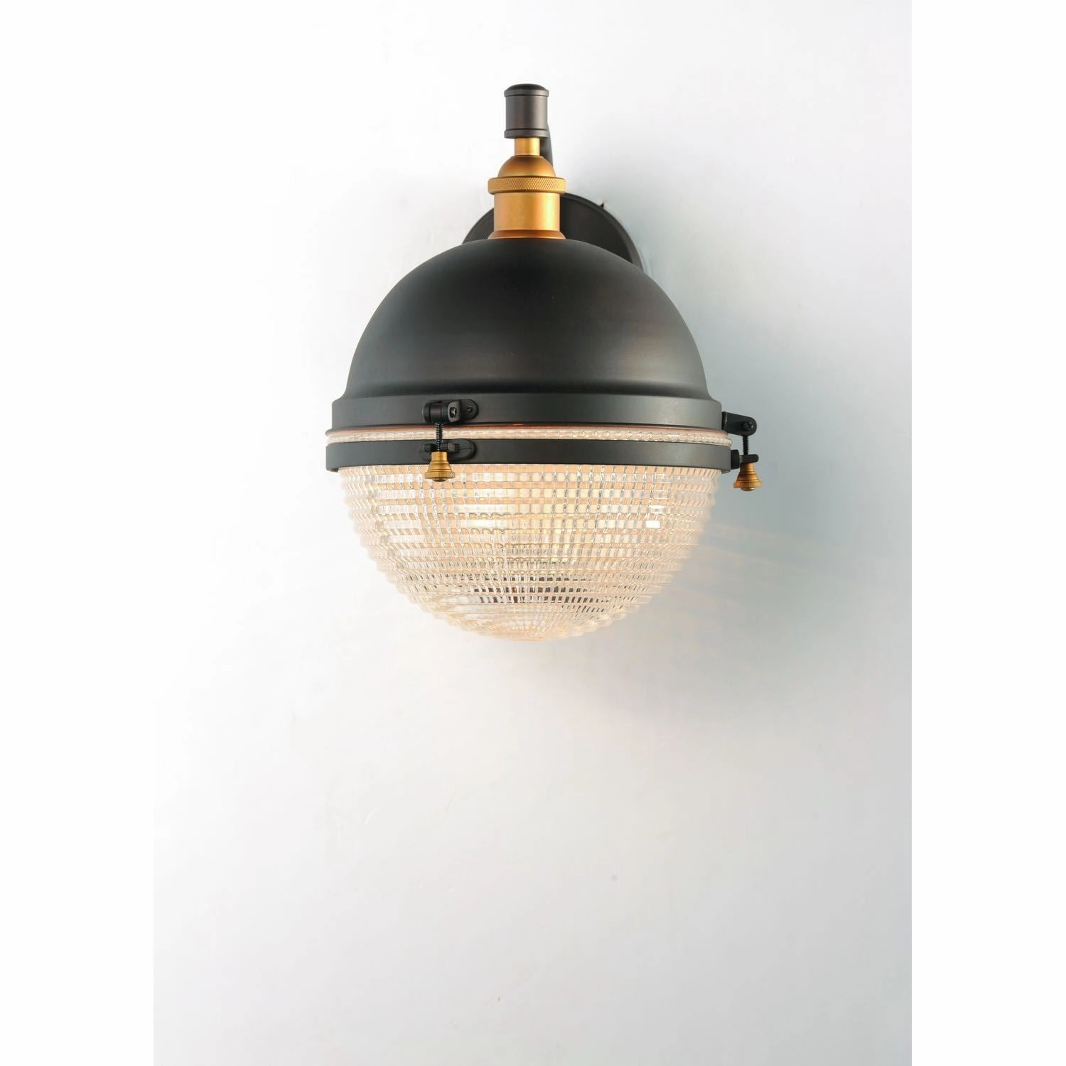Portside Outdoor Wall Light