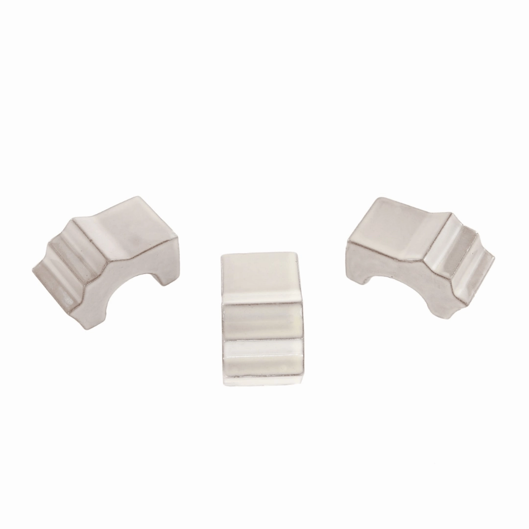 Pot Feet Cream Pack 3 hanging garden planters for small spaces