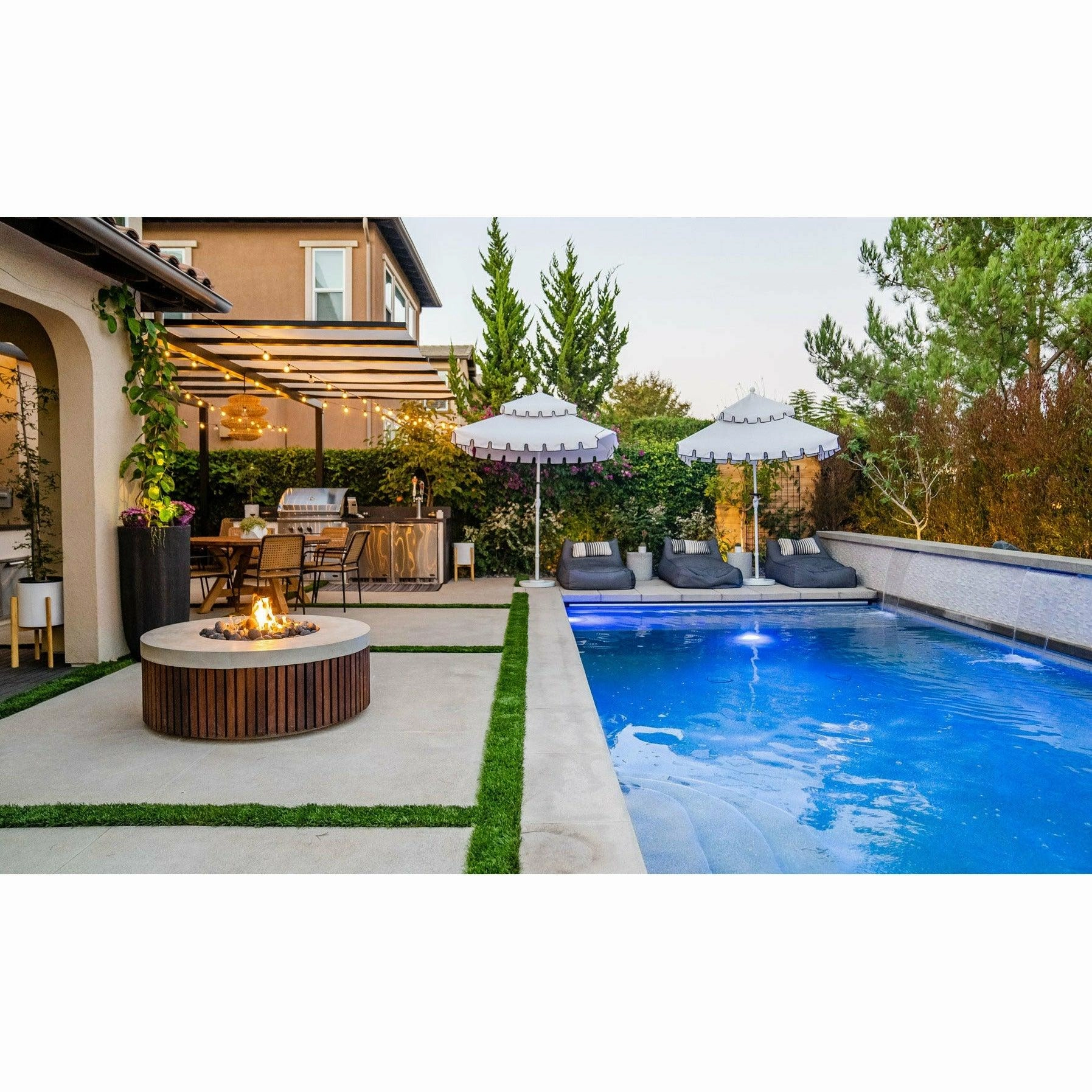 Prism Hardscapes - Hampton Round Concrete & Hardwood Fire Pit Bowl