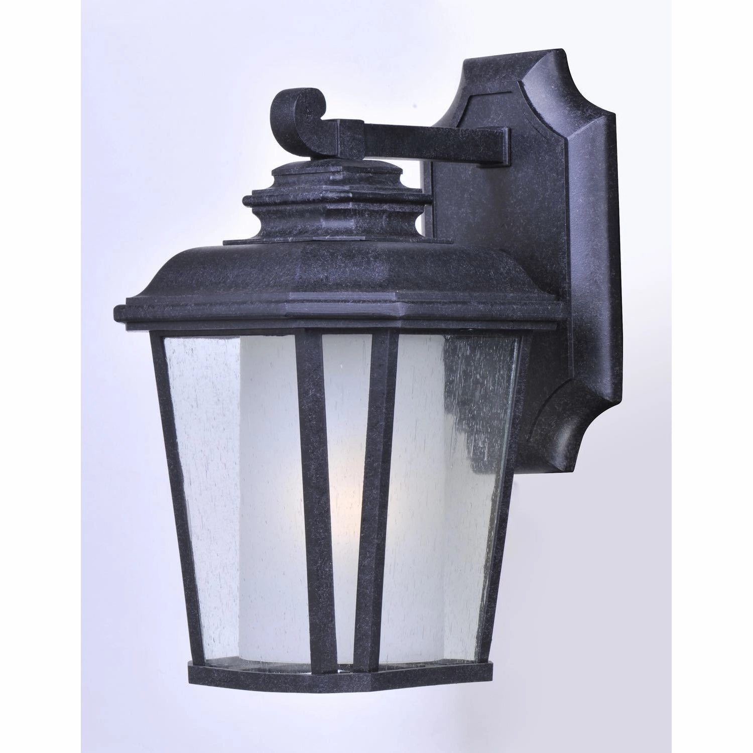 Radcliffe EE (Disc) Outdoor Wall Light