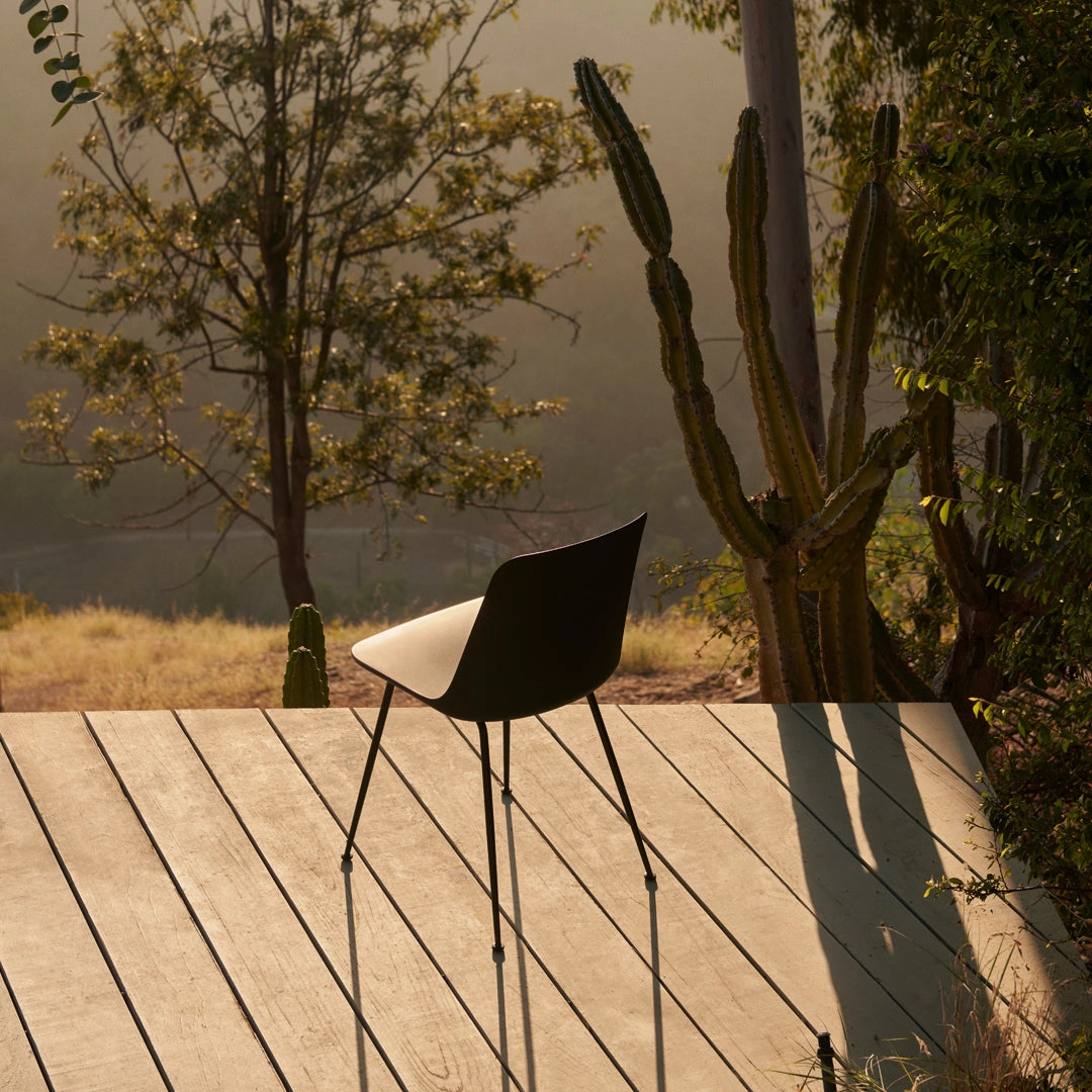 Rely HW70 Outdoor Chair