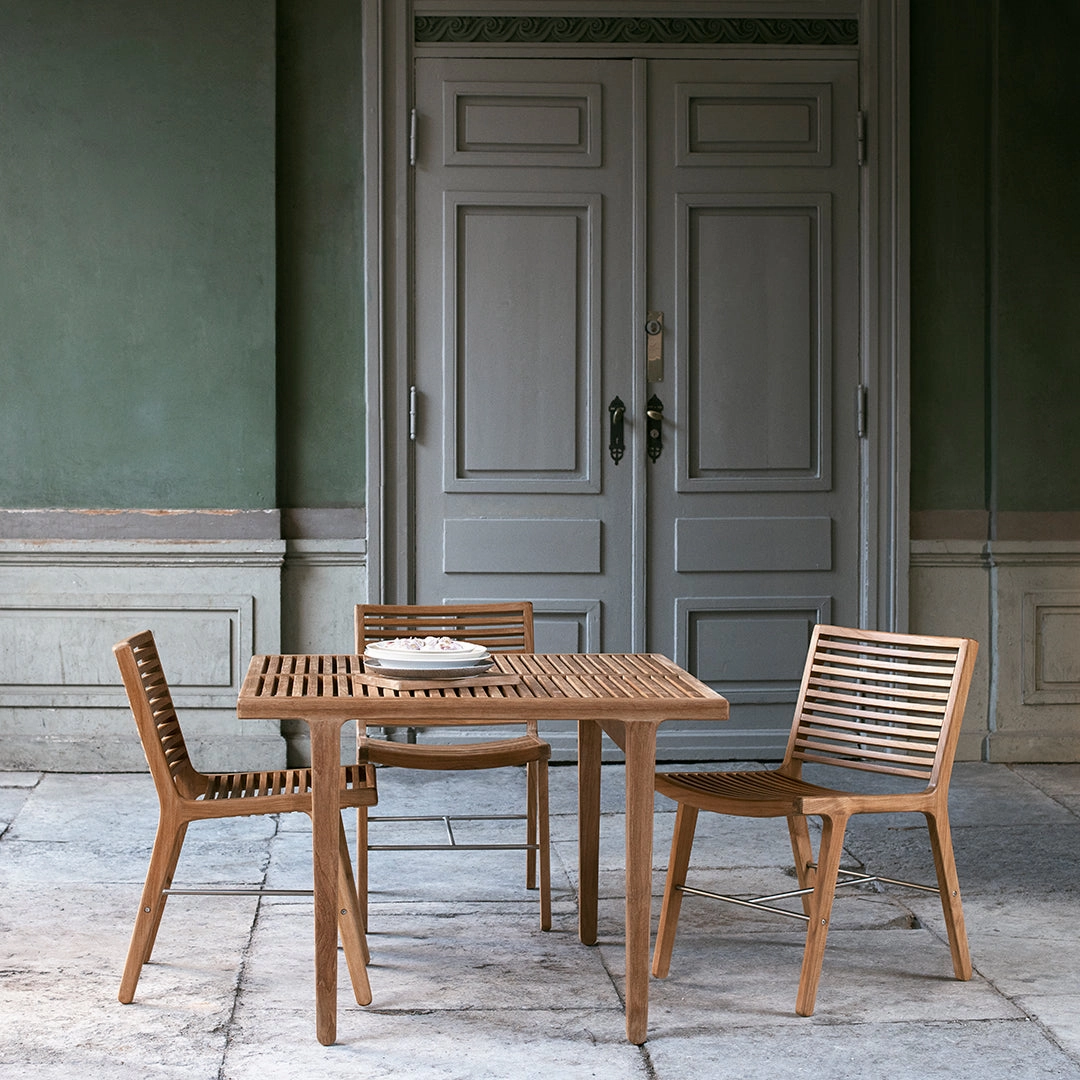 RIB Outdoor Dining Table - Square